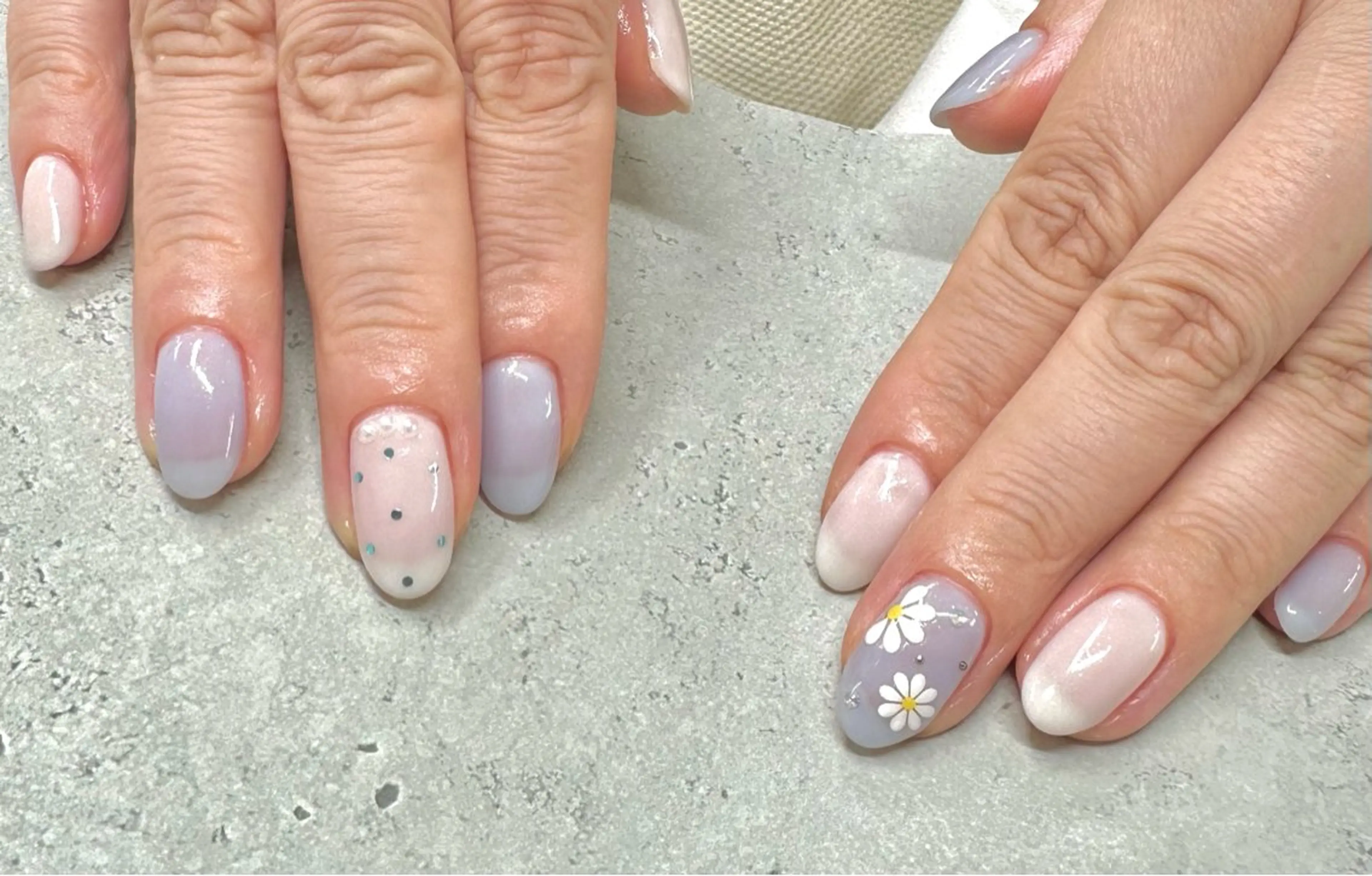 ネイル ラメ(グリッター) ラメグラデーション ワンカラーネイル 濱田 桃葉のネイルデザイン