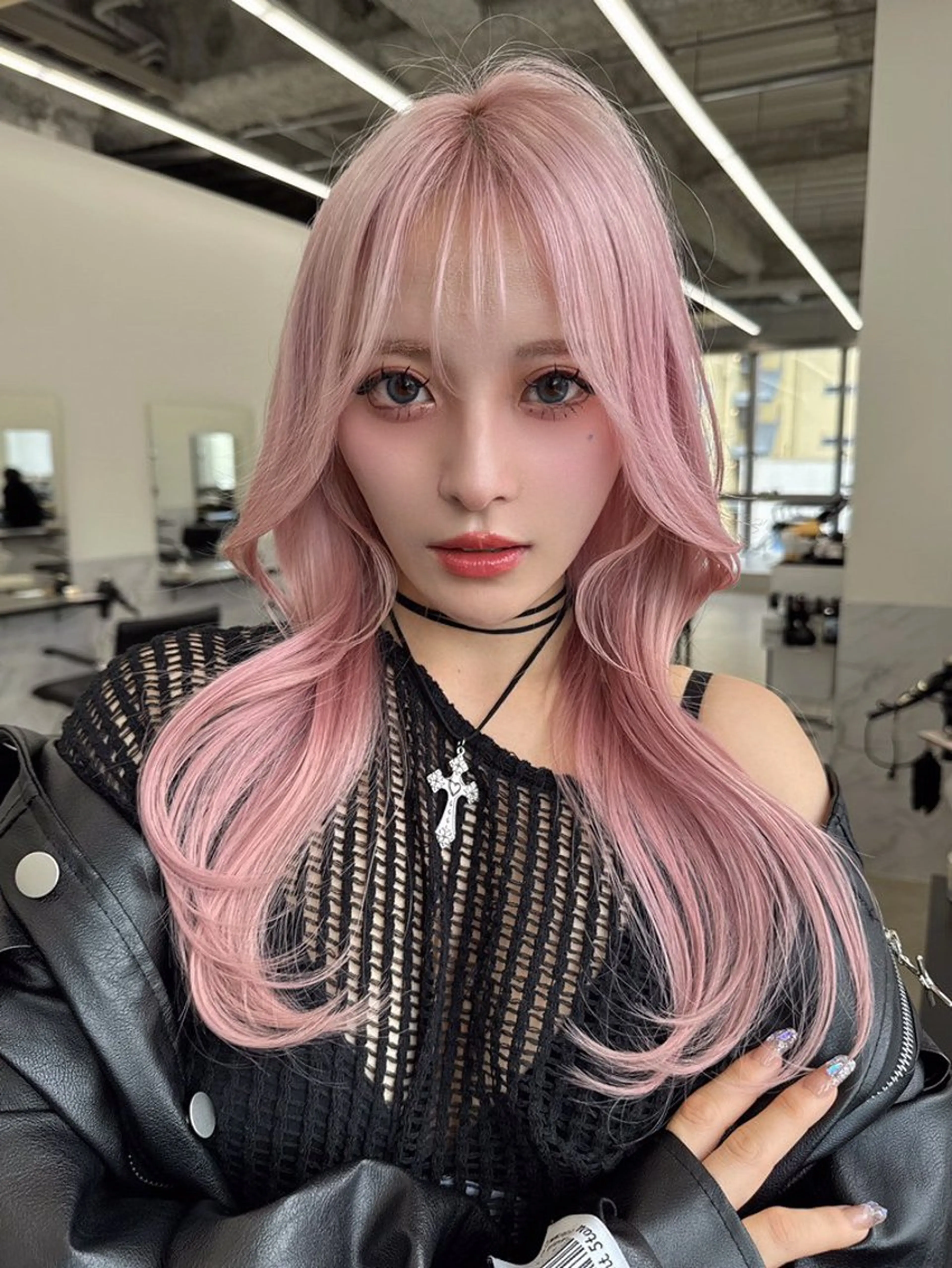 ロング カラー ブリーチ ケアブリーチ ロング トリートメント ヘアカラー 服部 しおんのヘアスタイル