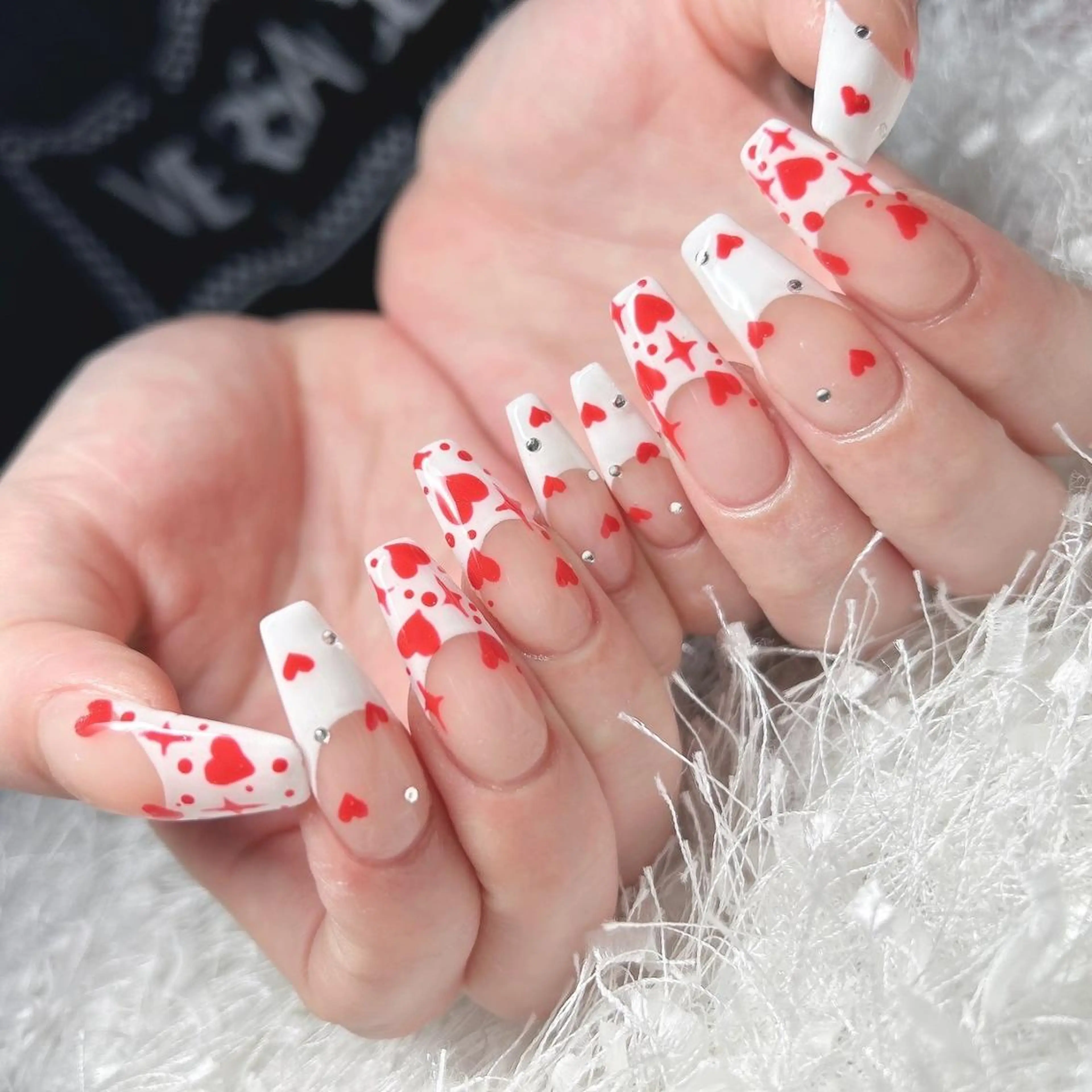 ネイル 長さ出し フレンチネイル ジェルネイル グラデーション ハート ハンドネイル Nail&eye Belire 新宿のネイルデザイン