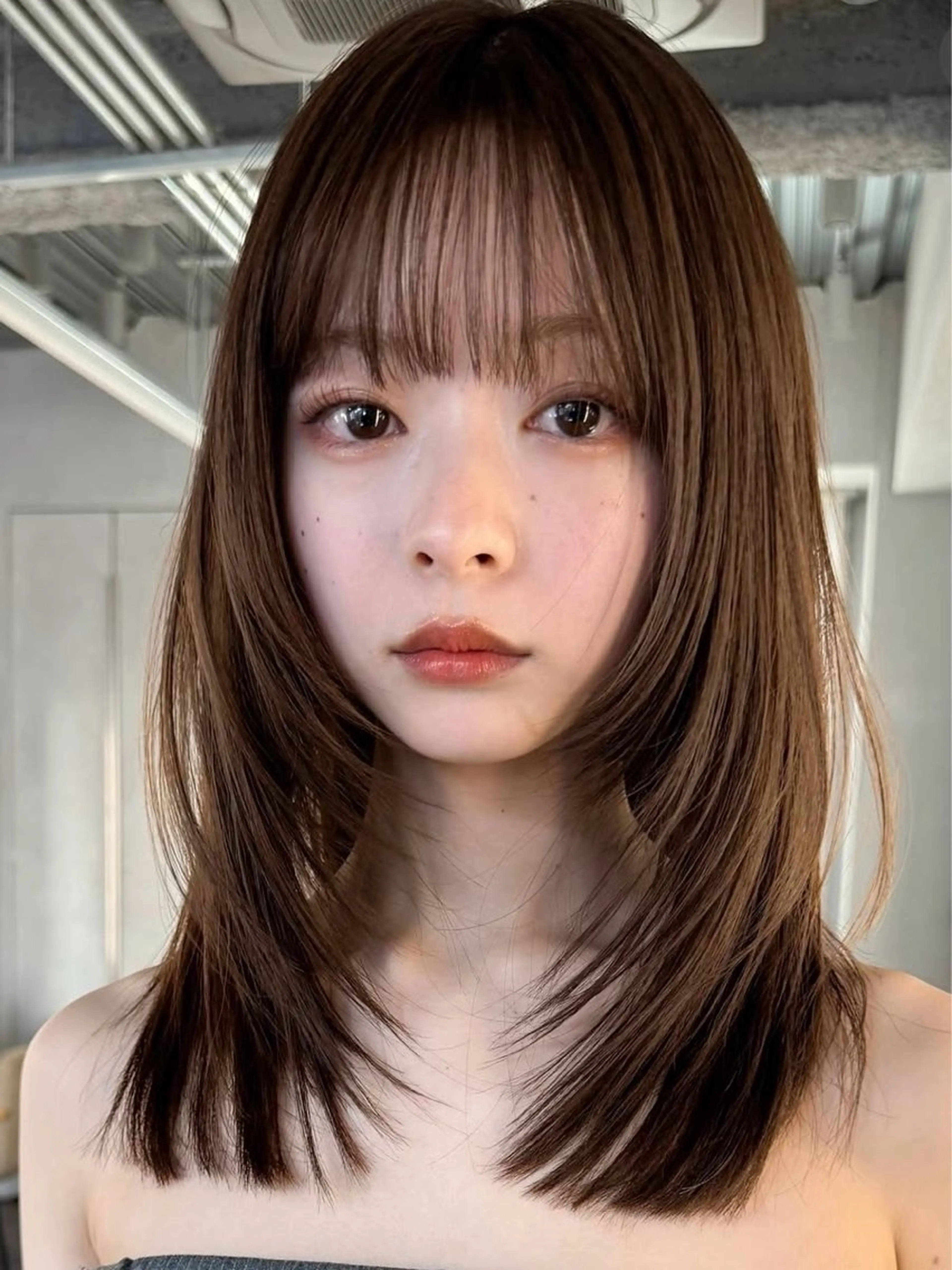 9月28日限定‼️ミディアムレイヤー⭐️今流行りのレイヤー入れてみませんか？？の写真