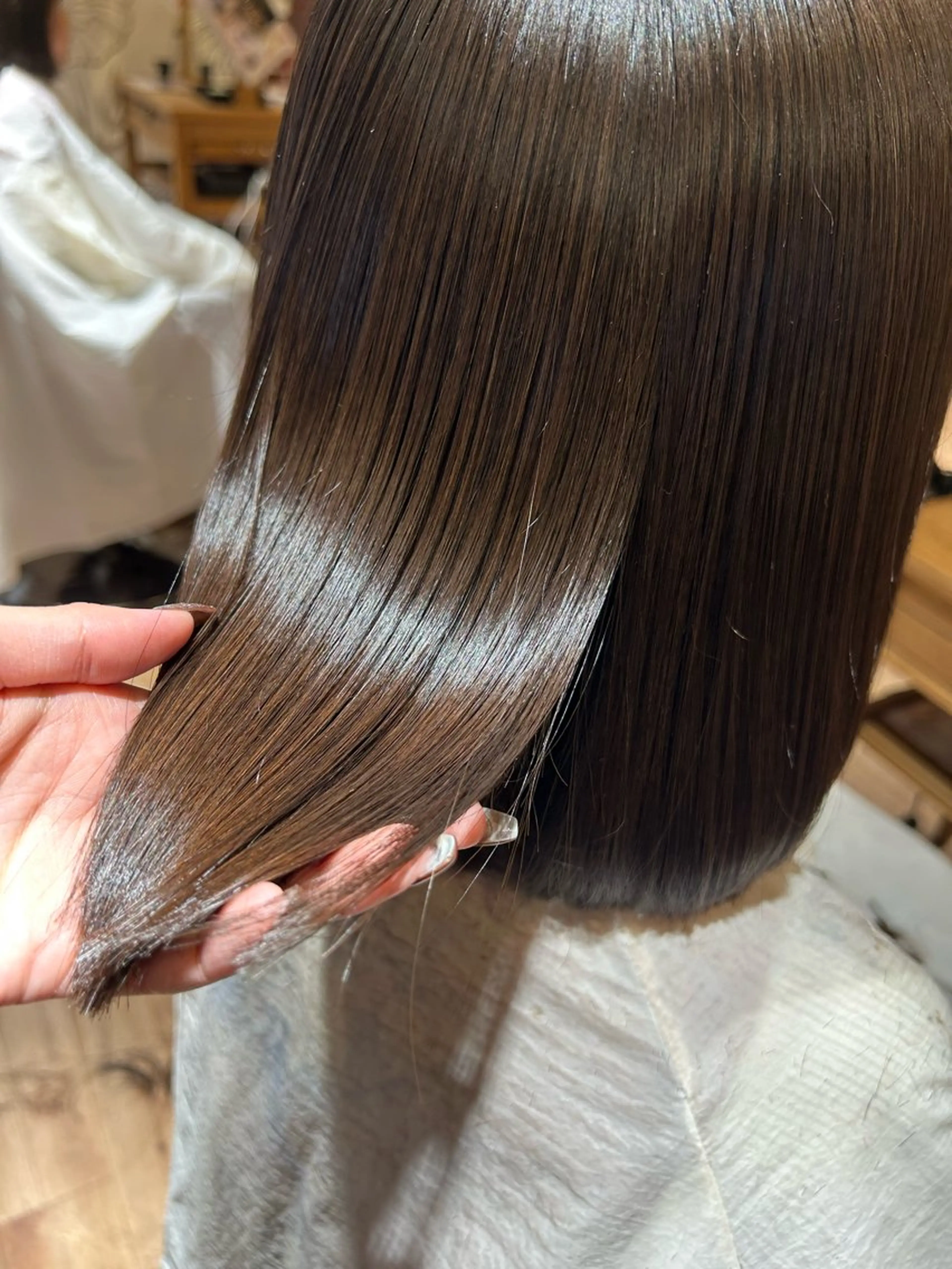 ミディアム 巽 愛夏のヘアスタイル