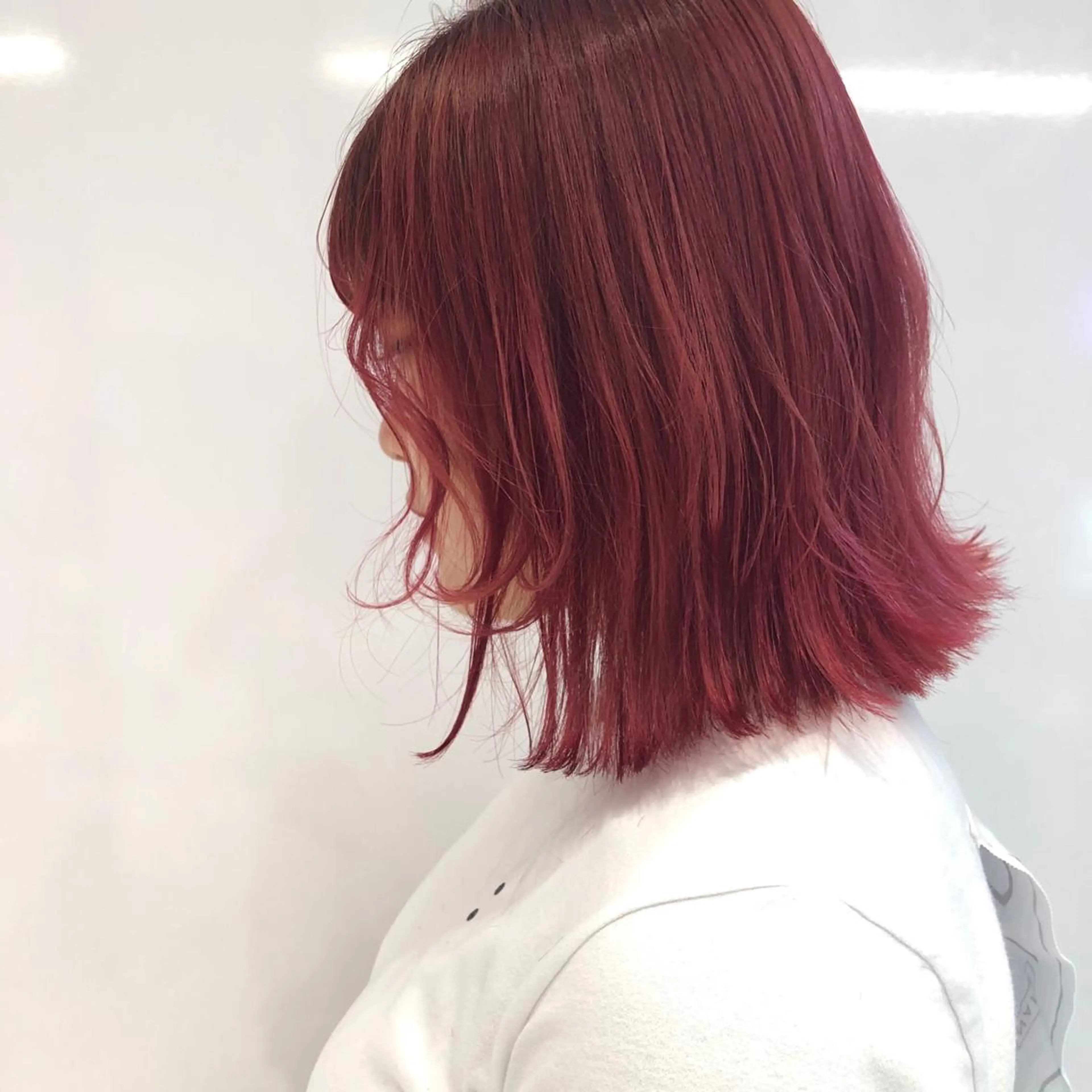 ミディアム ヘアカラー 相川 愛実のヘアスタイル