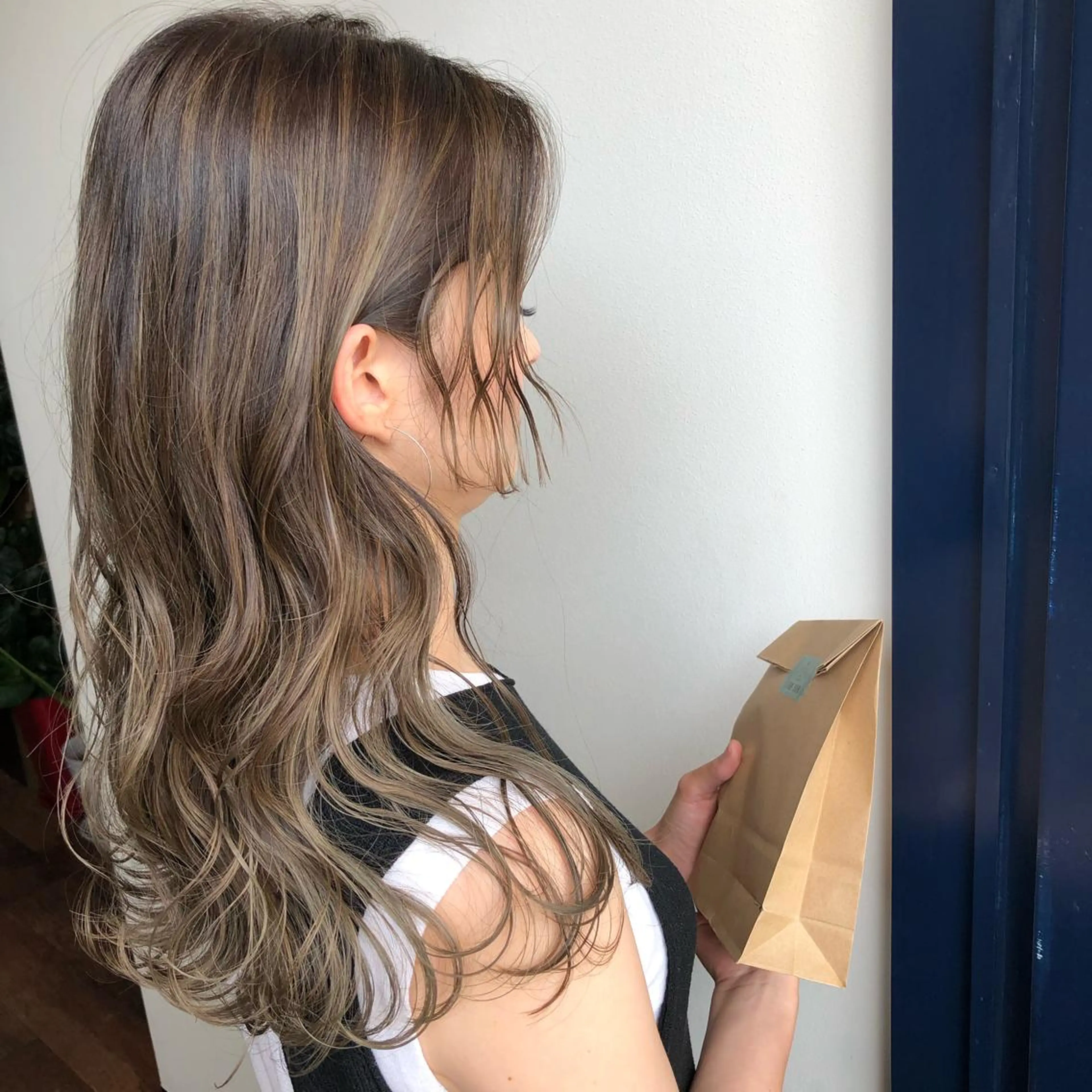 ロング カラー ヘアアレンジ ヘアカラー トリートメント 江藤 星史のヘアスタイル