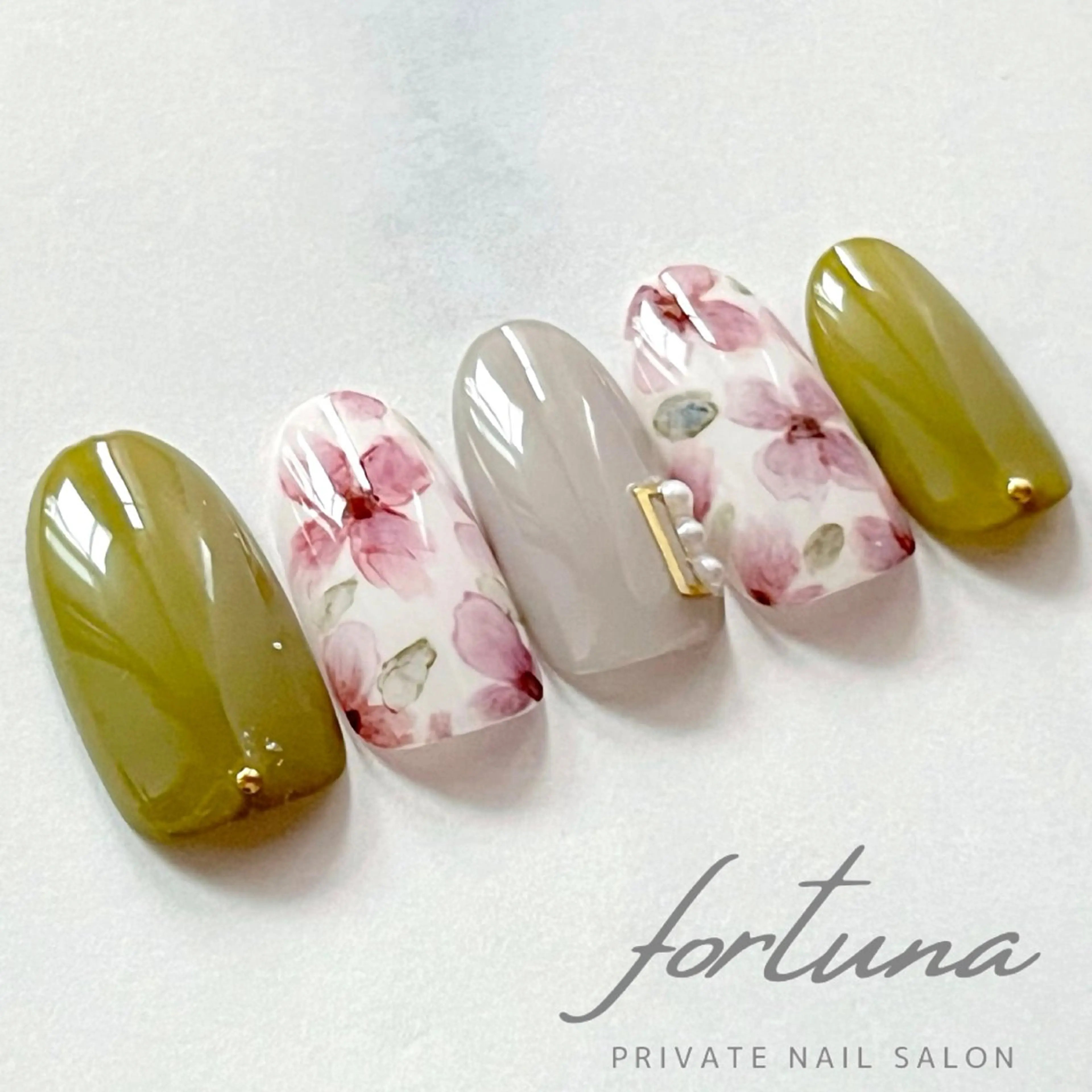 ネイル フラワーネイル ハンドネイル fortuna 武藤裕美のネイルデザイン