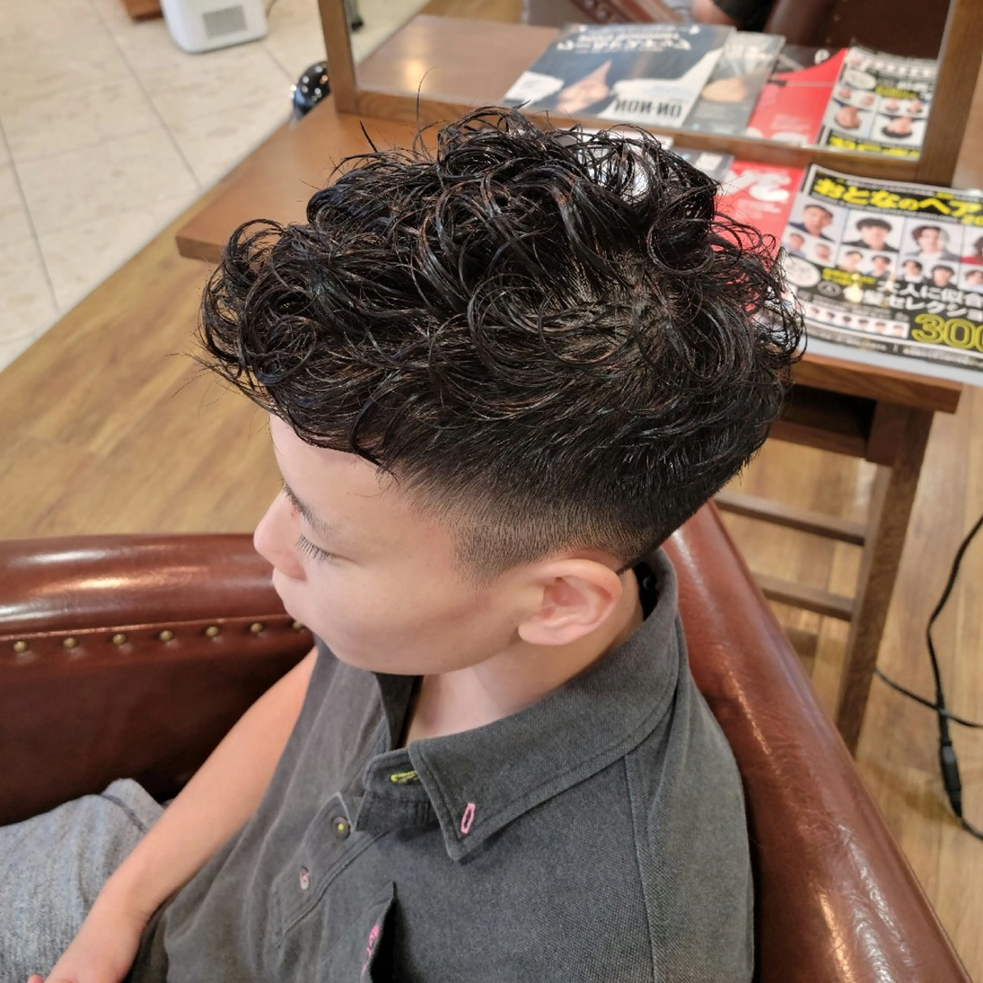 ショート メンズ 中川 秀明のヘアスタイル