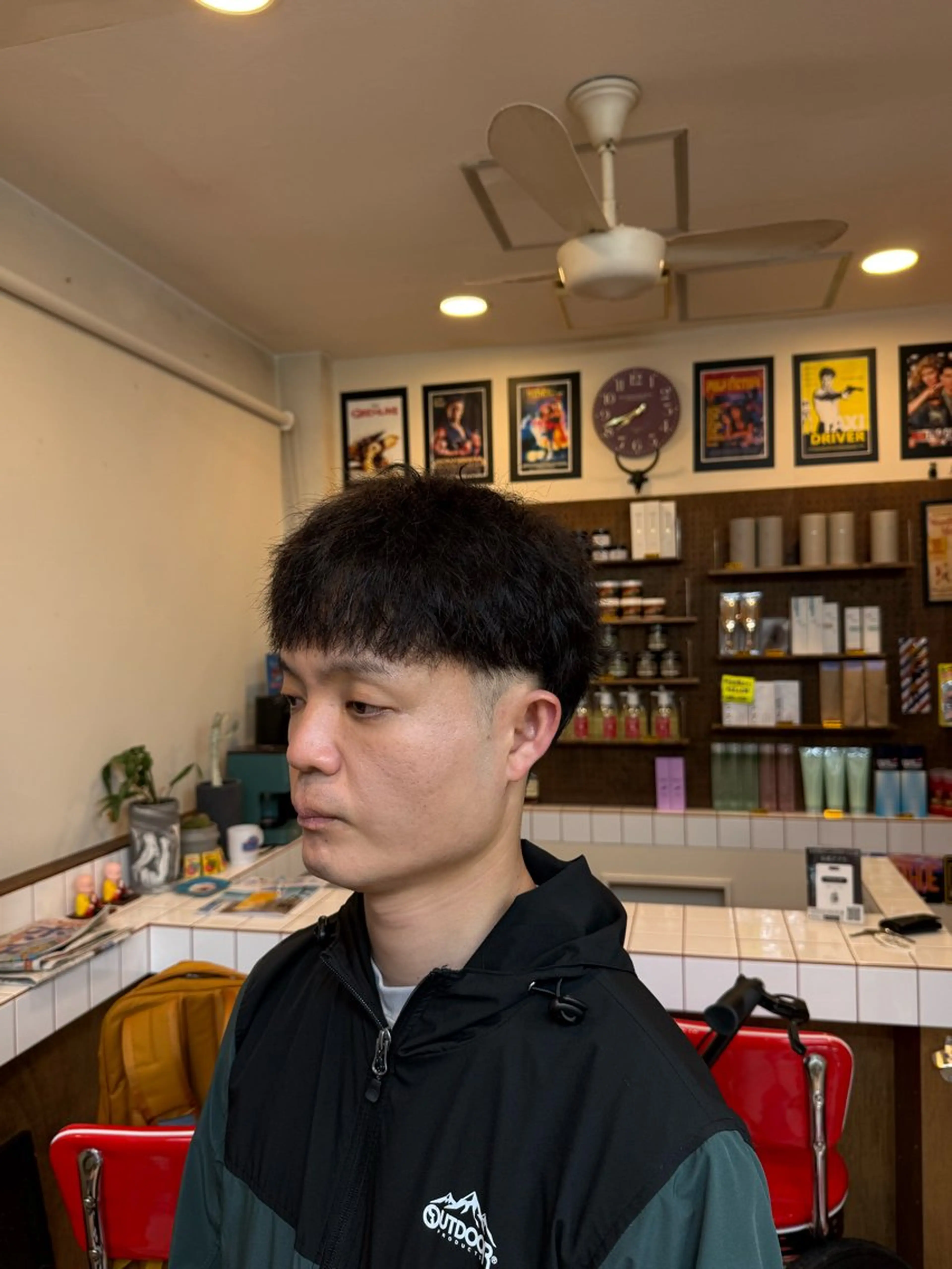 メンズ メンズパーマ ツーブロック 浅倉 迅佑のヘアスタイル