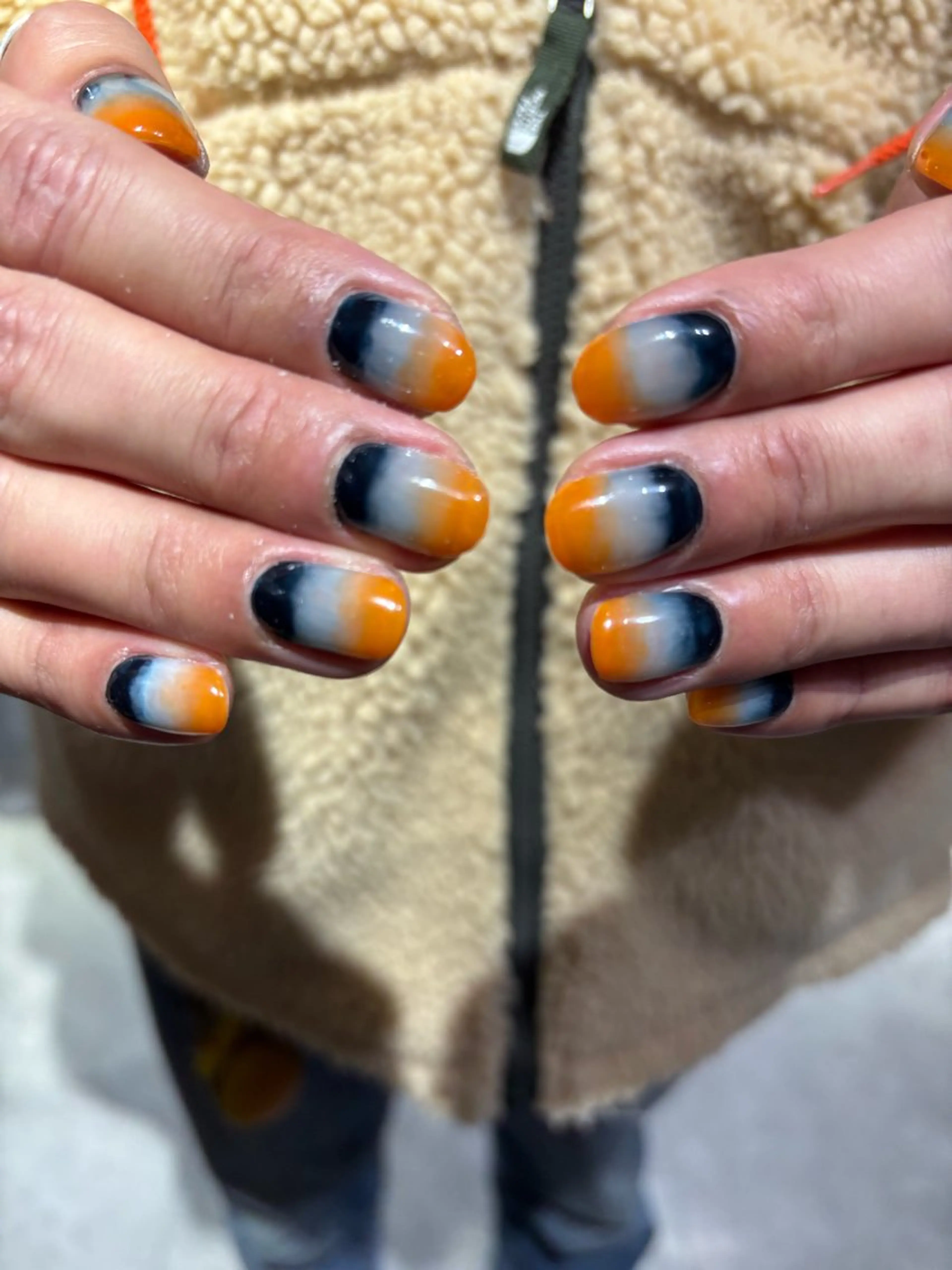 ネイル ハンドネイル フットネイル 🪐富島彩夏 /海外nail🪐のネイルデザイン