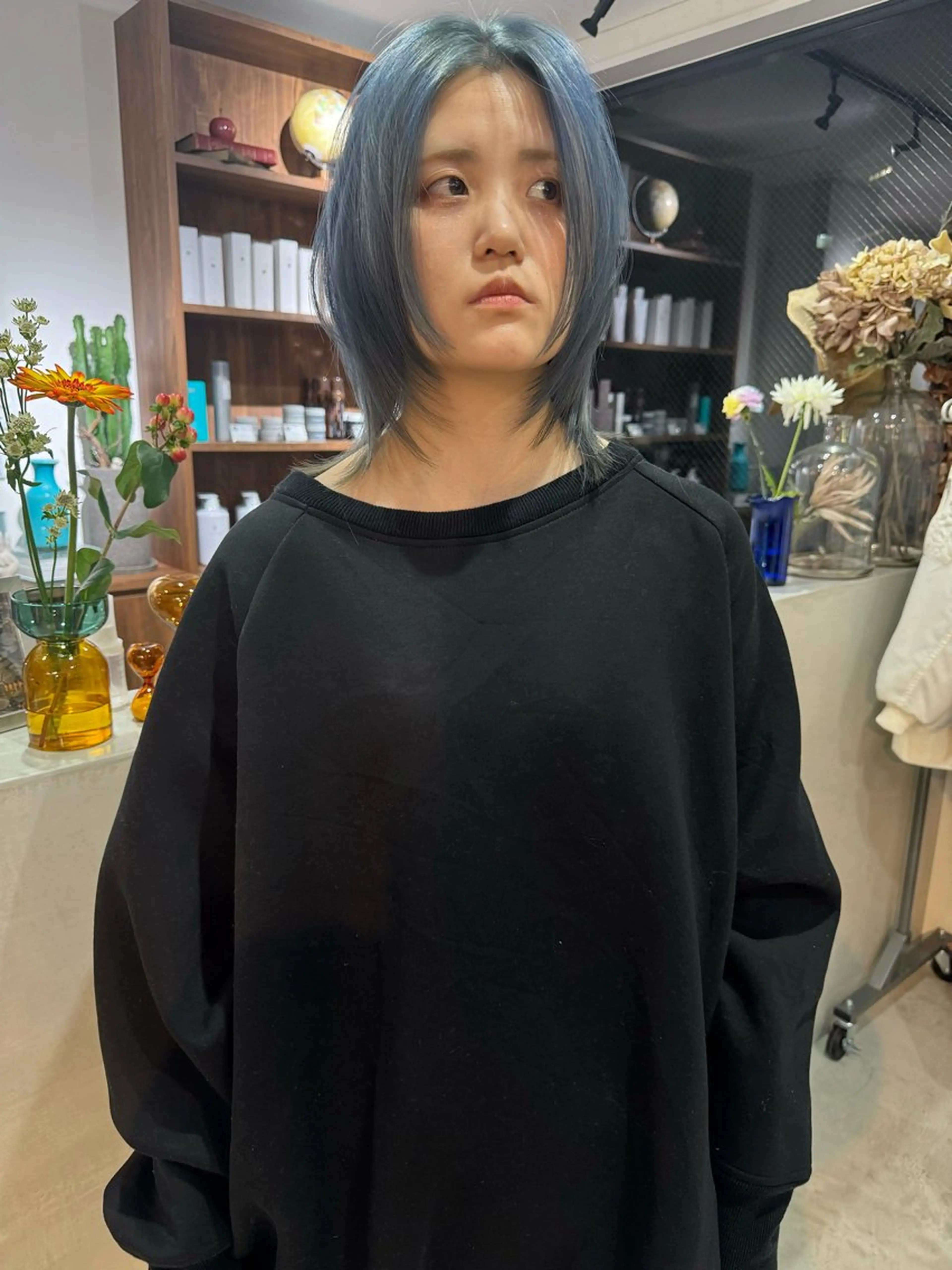 ミディアム カラー 似合わせカット ヘアカラー トリートメント (h)wim ウィムのヘアスタイル