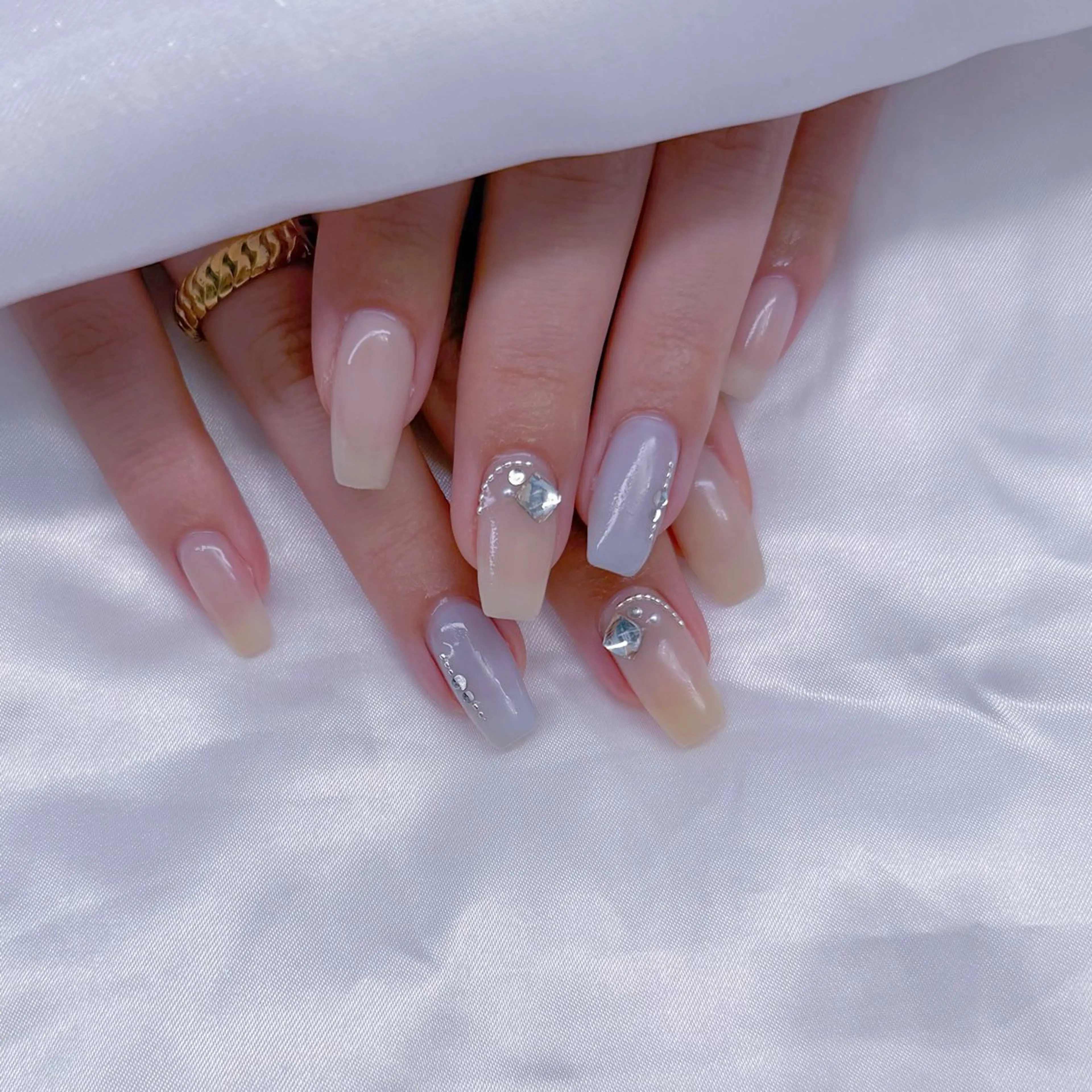 ネイル Romymoon nail帆南☾ ໋のネイルデザイン