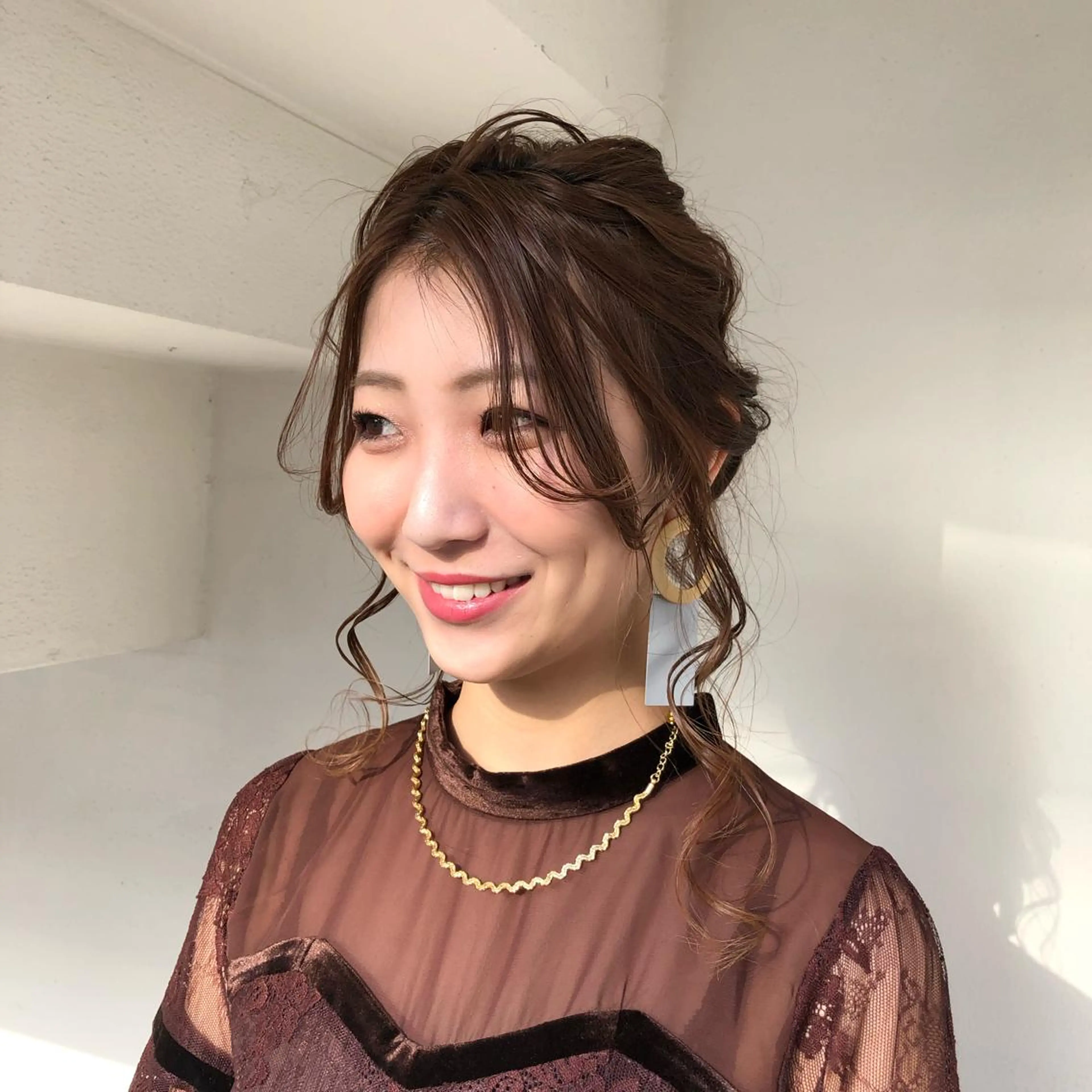 セミロング カラー ヘアアレンジ MAEDA MADOKAのヘアスタイル