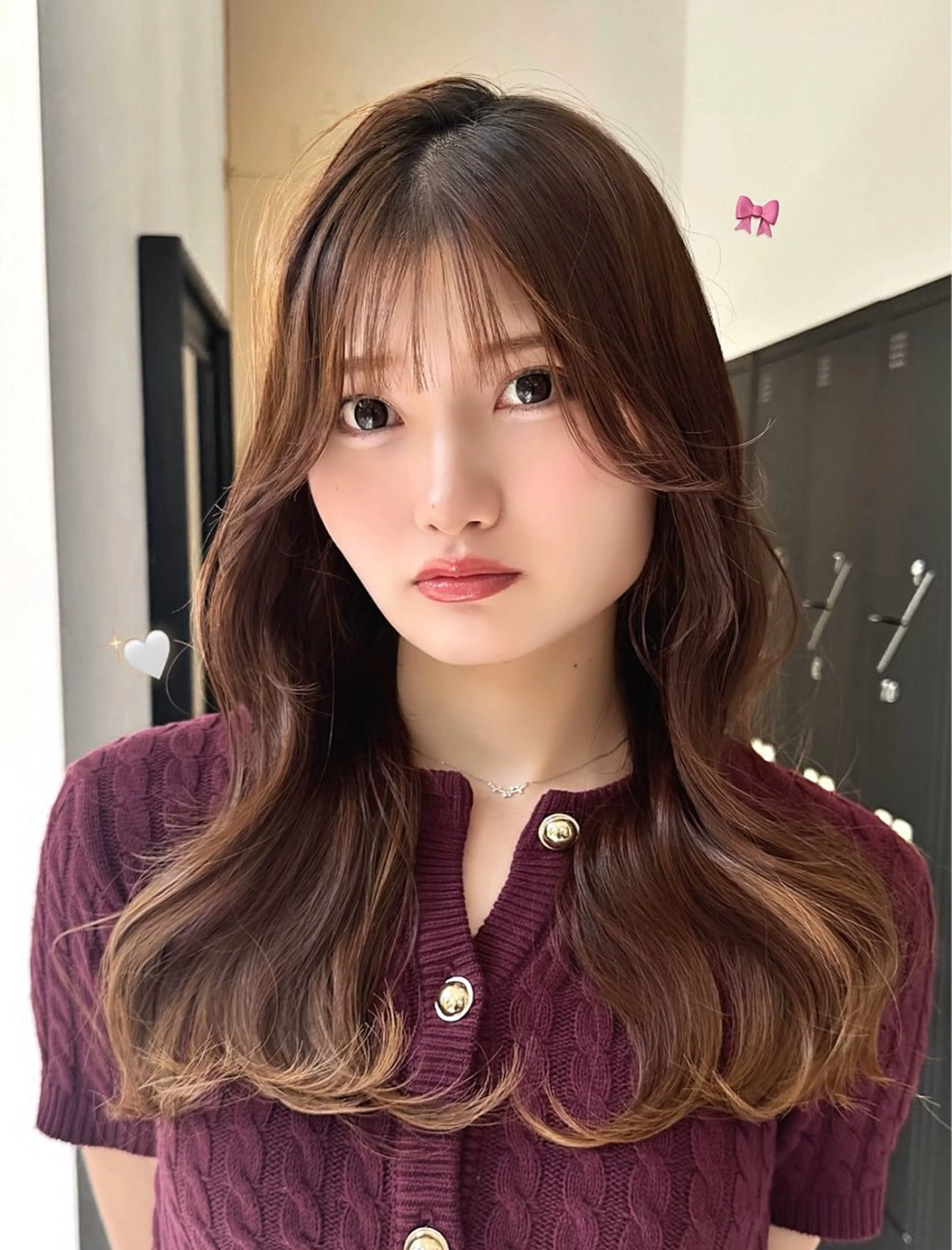 セミロング 韓国風ヘア りん/ワンホン/艶髪 ／小顔顔周りカットのヘアスタイル