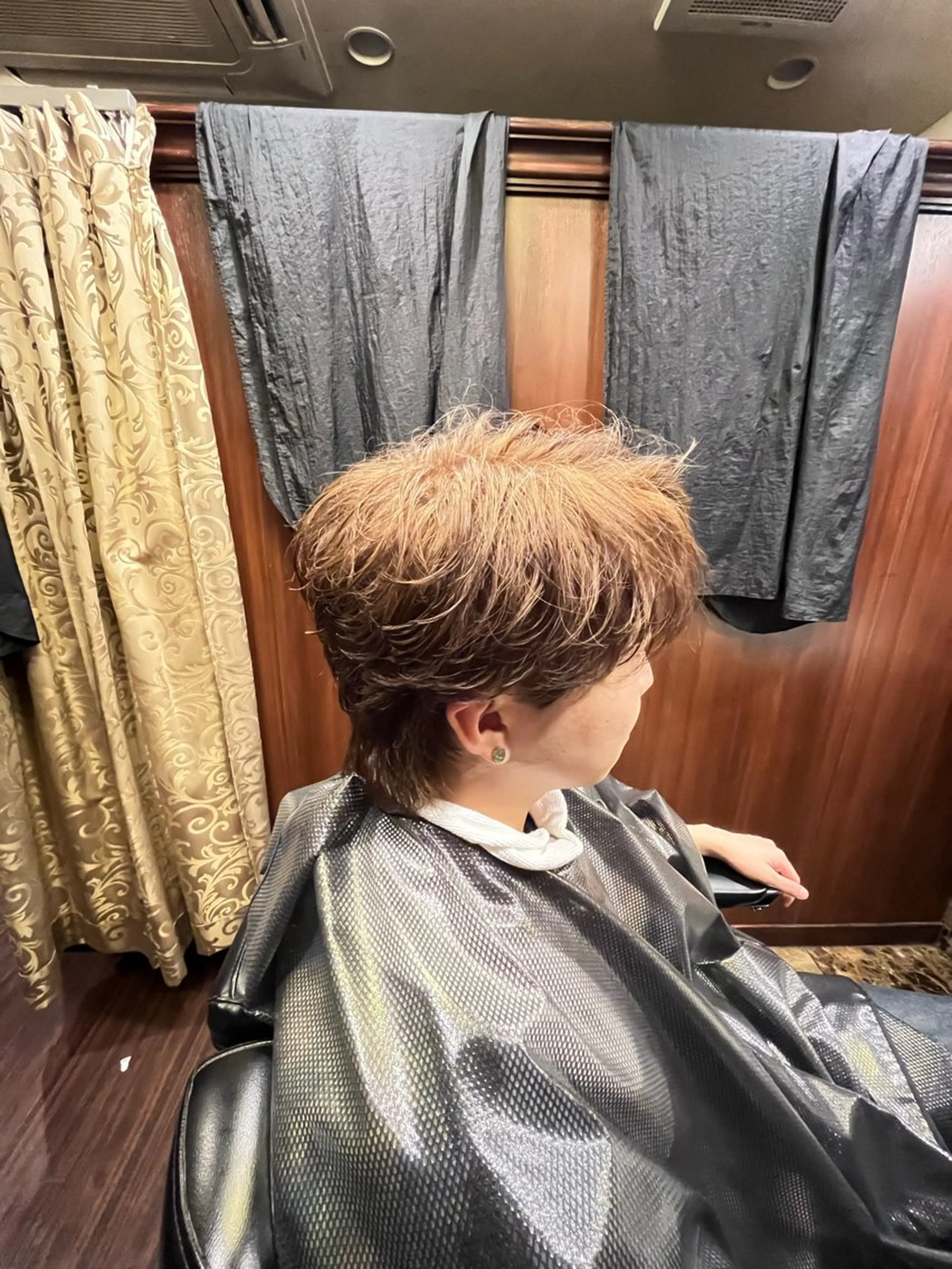 ミディアム 高橋 大輔のヘアスタイル