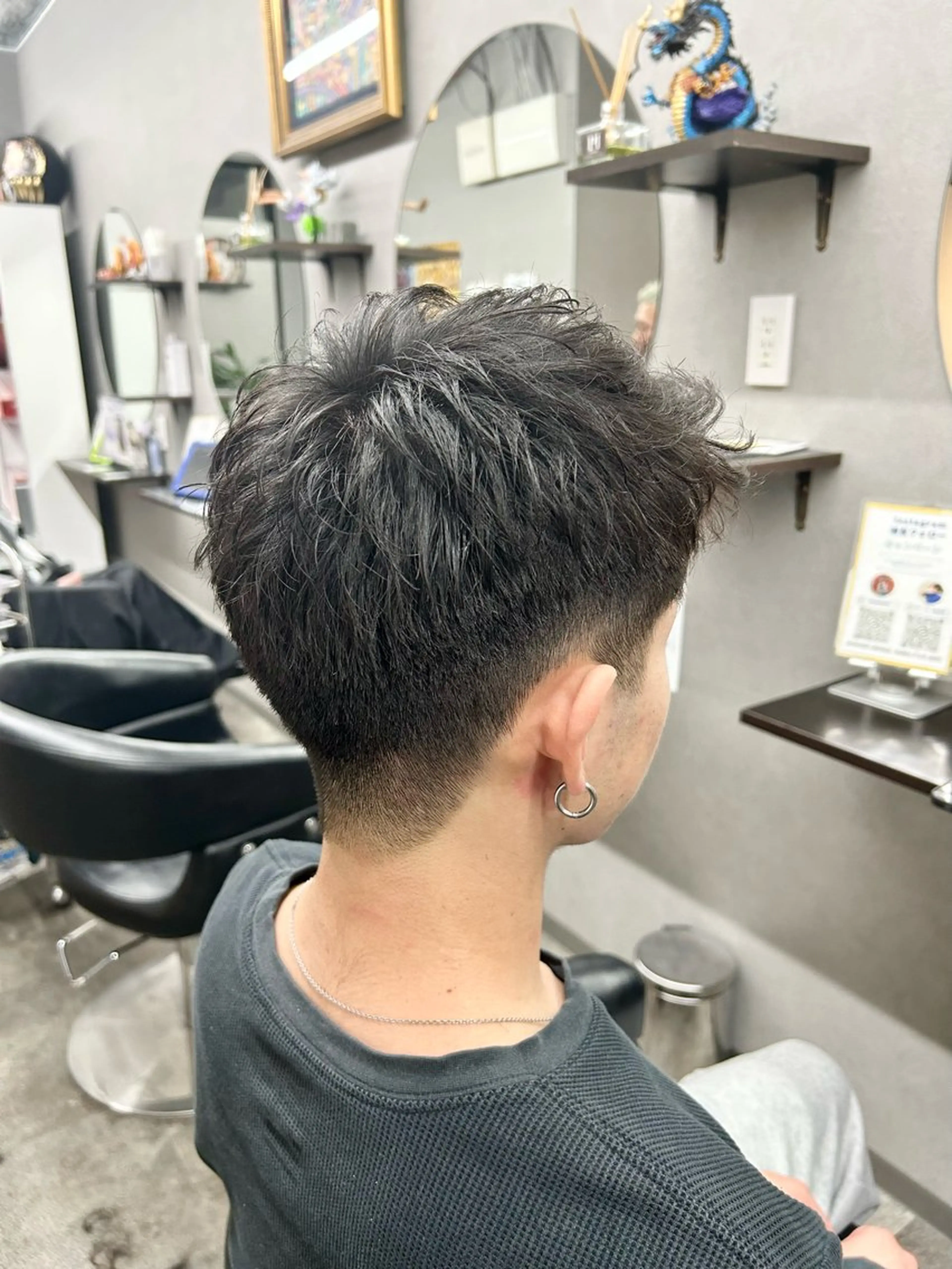 ショート メンズ カット ゲーマー美容師 KENTOのヘアスタイル