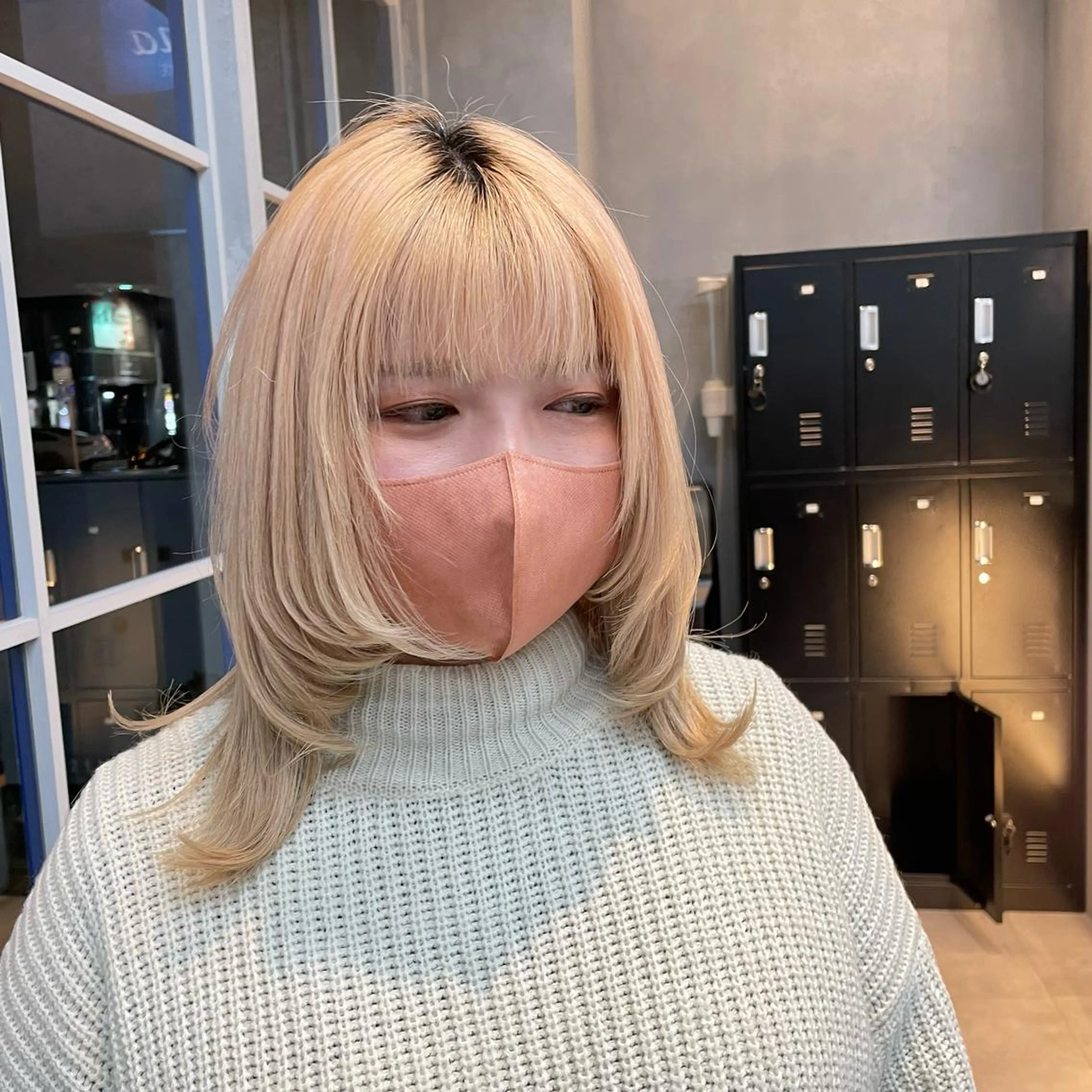 セミロング カット ヘアカラー 🫧艶髪/ブリーチ 🐳honami🫧のヘアスタイル