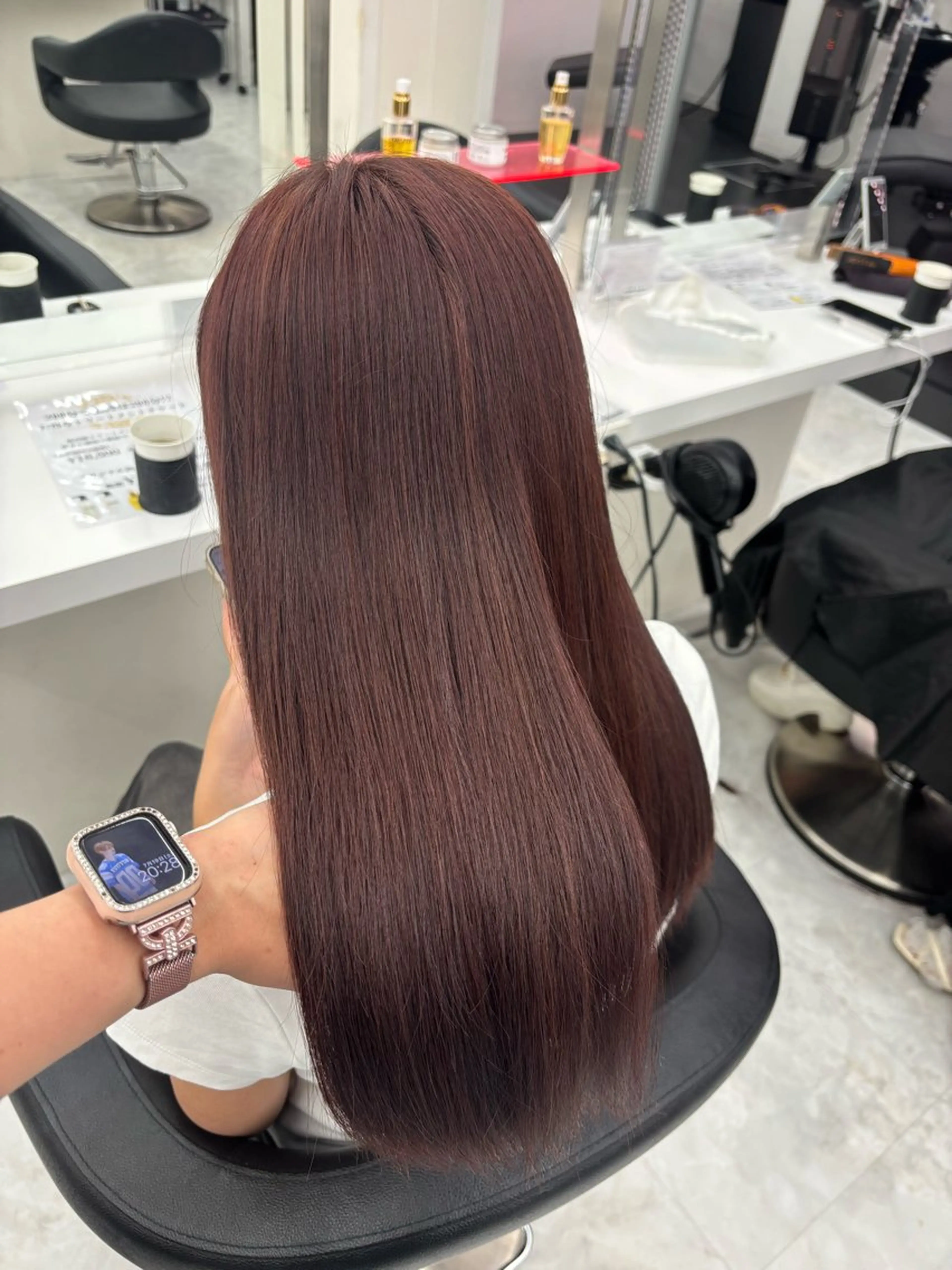 カラー かわいい艶髪🤍 れいな🤍のヘアスタイル