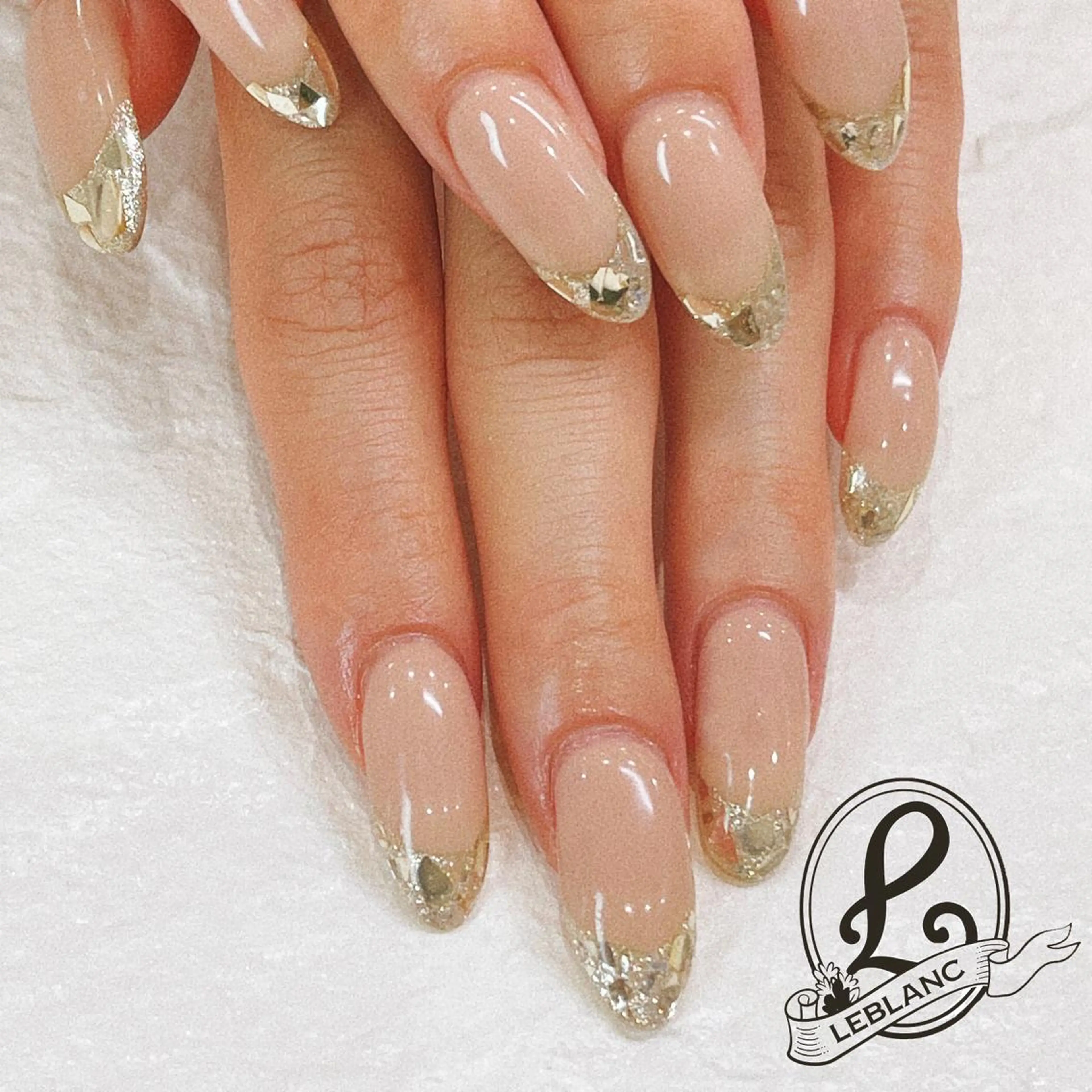 ネイル フレンチネイル ガラスフレンチ Salon de LEBLANCのネイルデザイン