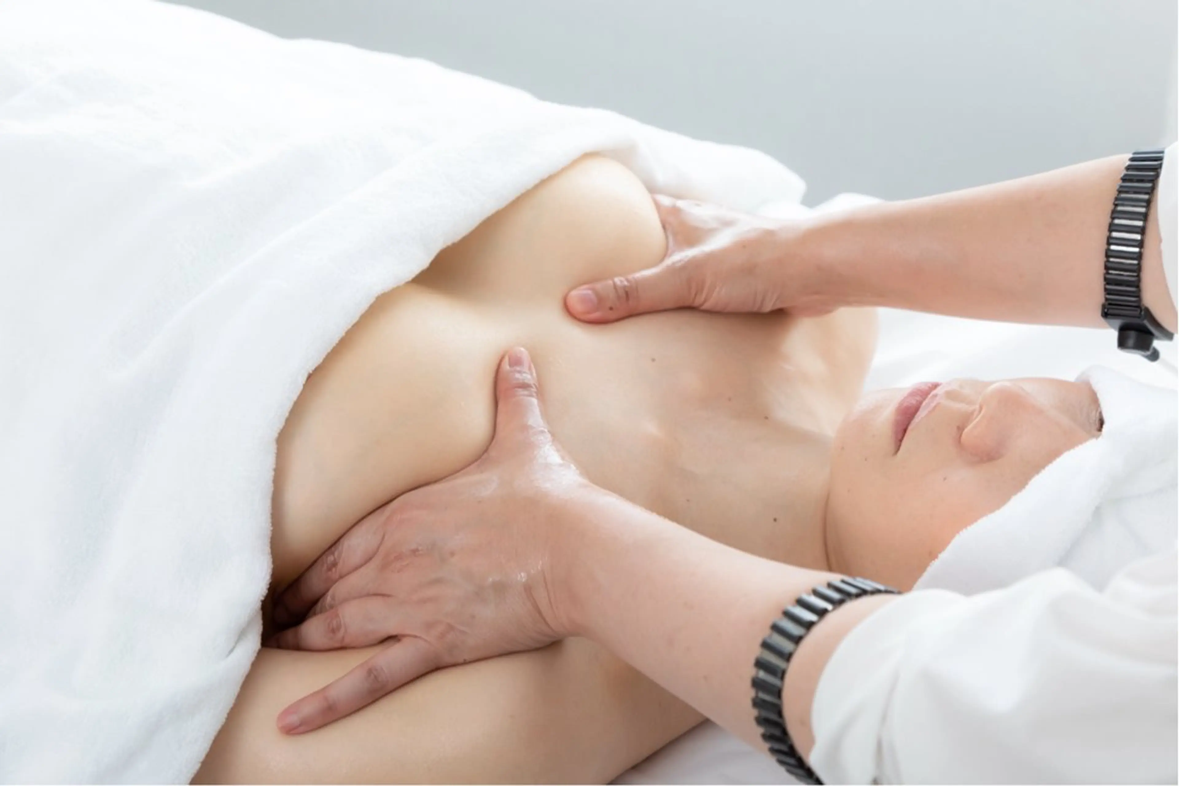 《バストケア》所沢初導入☆バスパレの最新技術で叶える理想のバストアップ♪大きさ/左右差/下垂/豊胸に抵抗ある方にオススメの写真