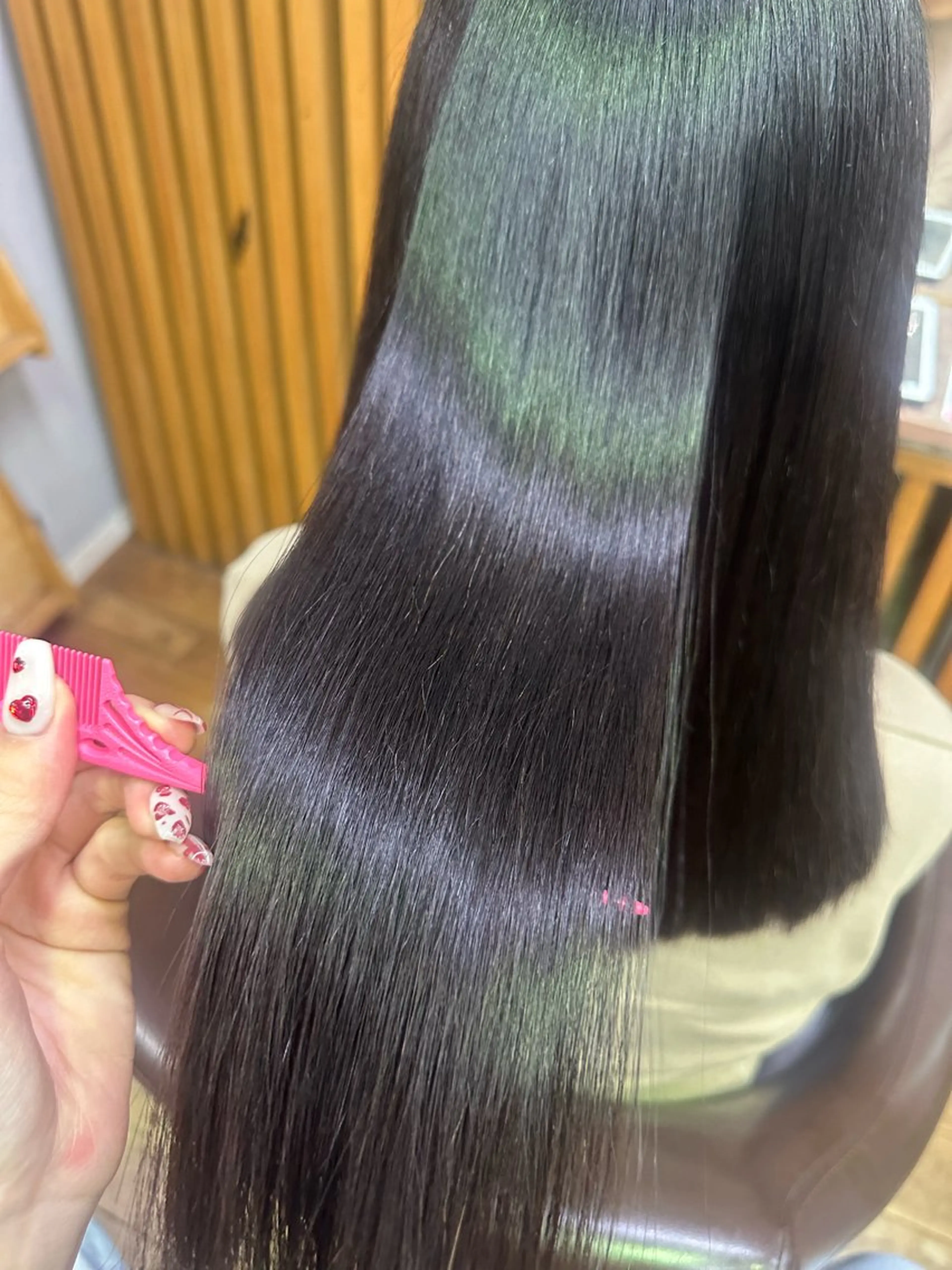 ロング カット 縮毛矯正 🩷PEEQS吉田 愛梨🩷のヘアスタイル