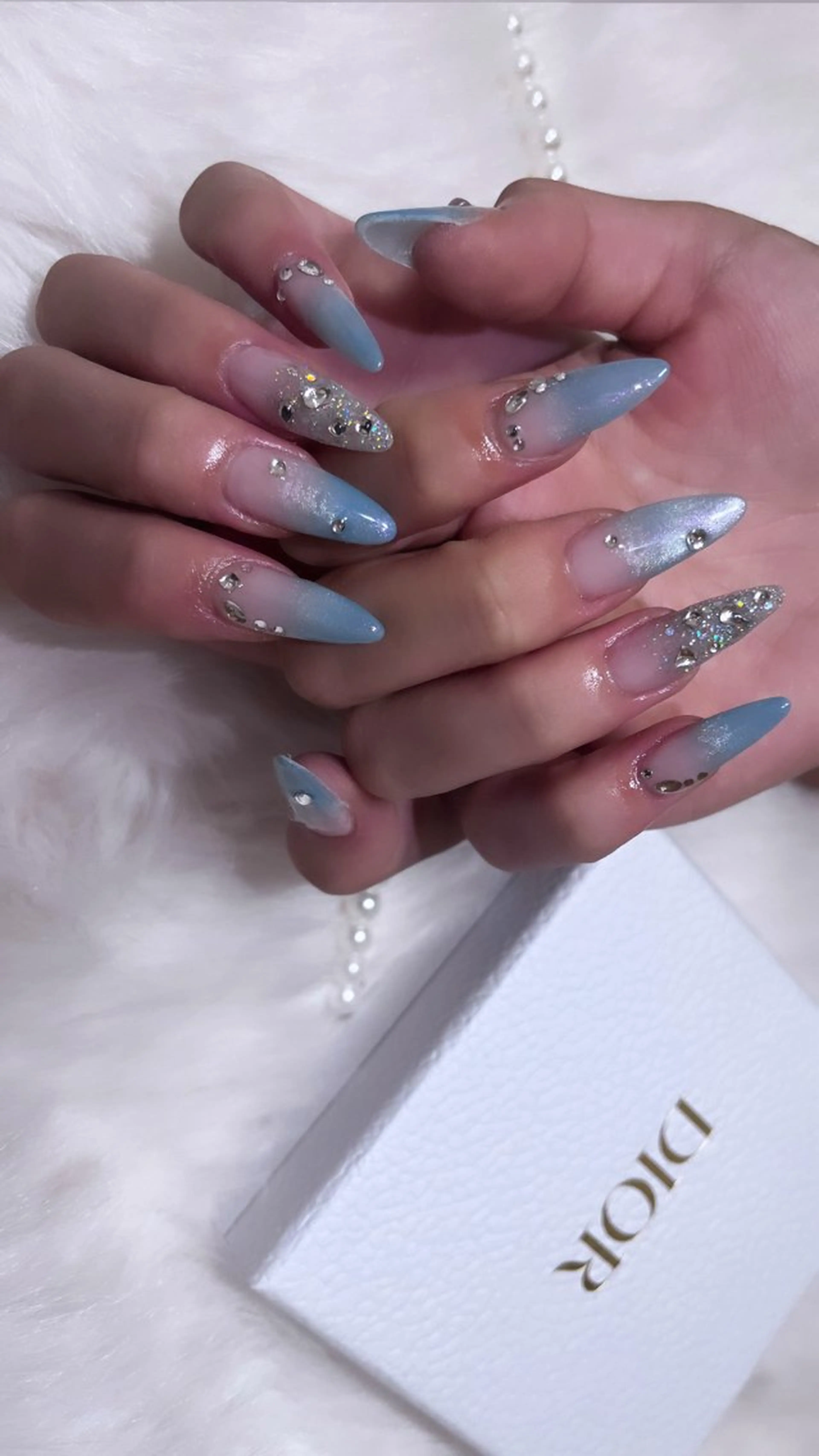 ネイル 持ち込み スカルプネイル Angel tailのネイルデザイン