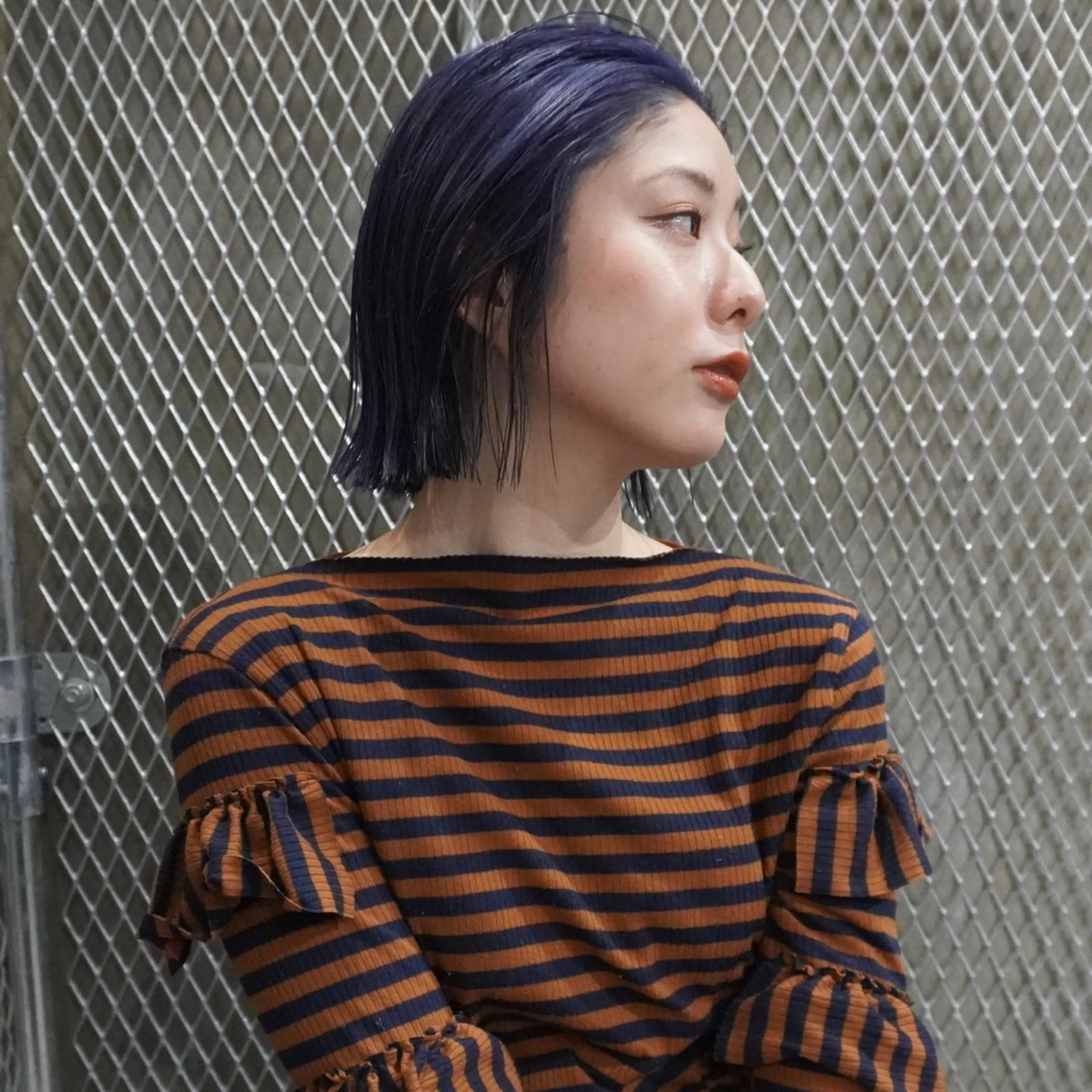 ミディアム カラー ネイビーカラー バイオレットカラー ボブ 【ボブ限定】 ナオのヘアスタイル