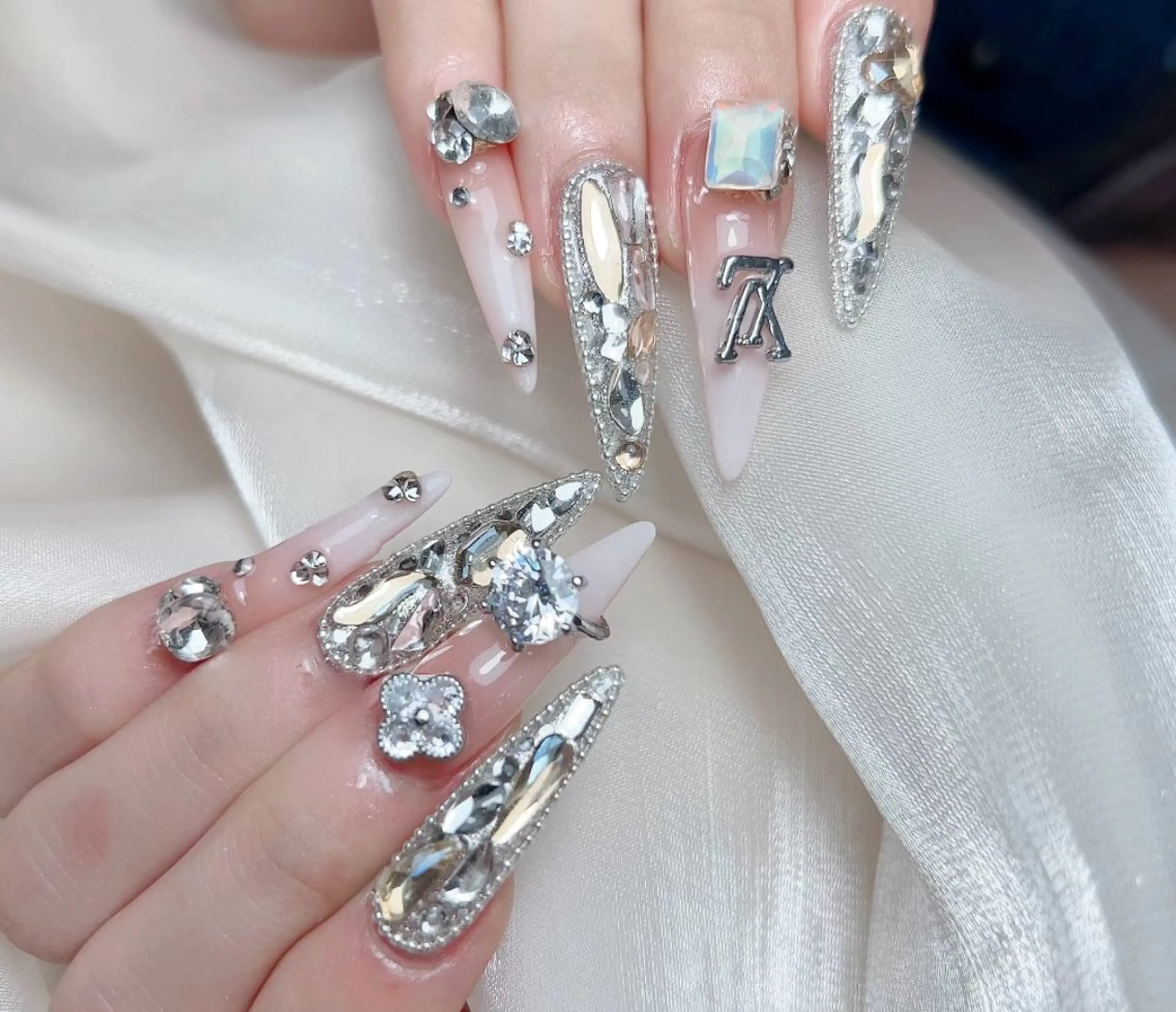 ネイル ハンドネイル D-BEAUTY Nailsalonのネイルデザイン