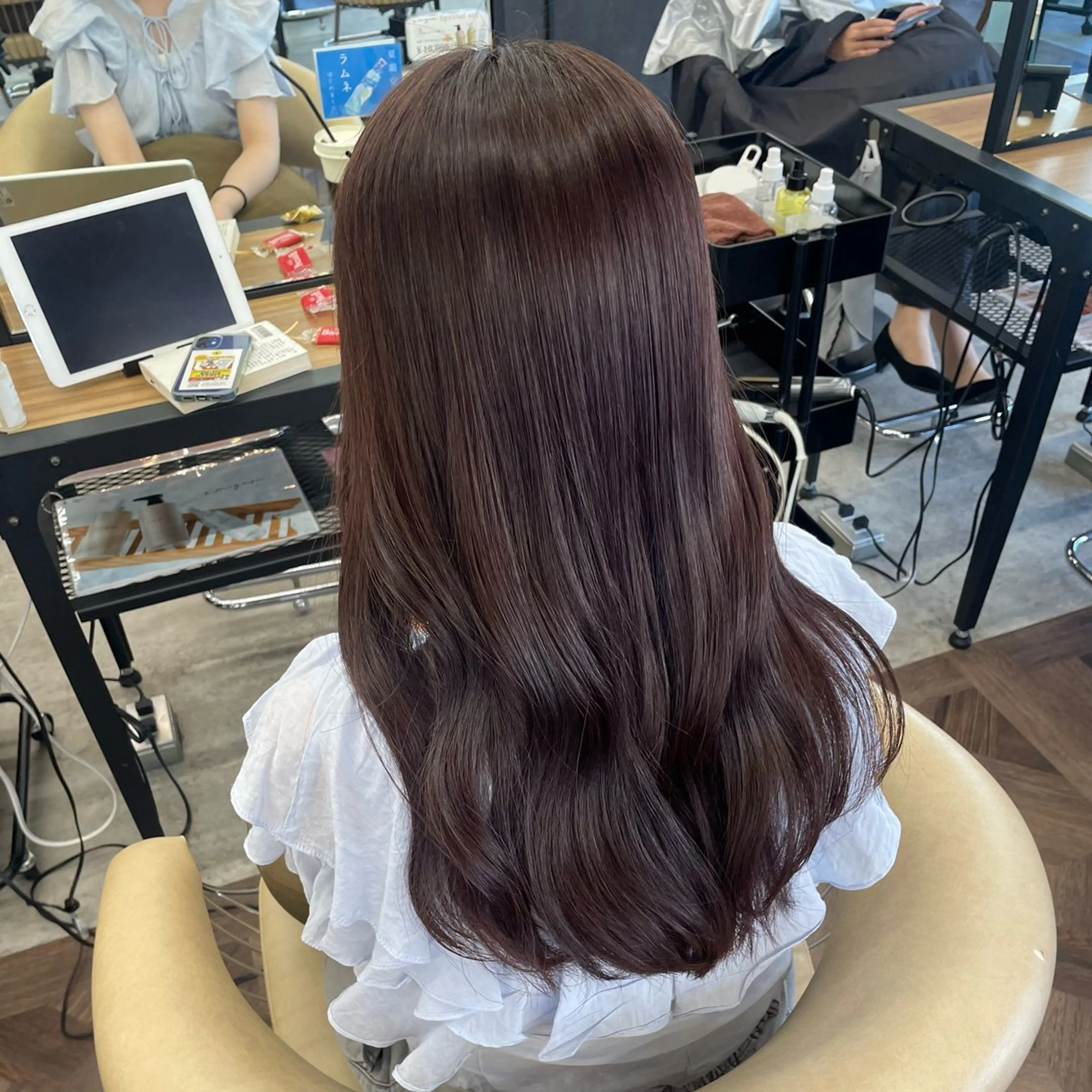 似合わせカット+うる艶カラー+内部補修トリートメントの写真