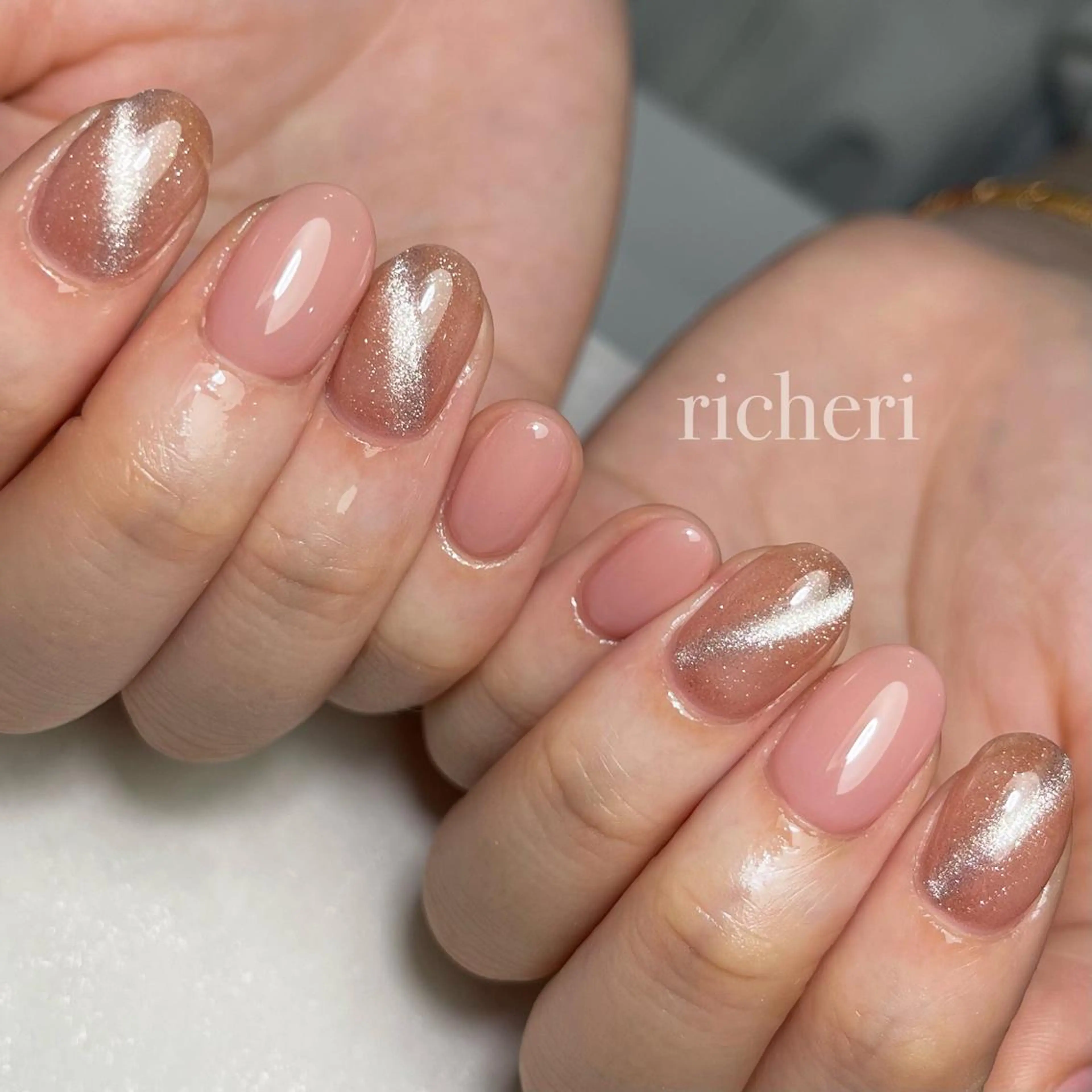 ミディアム ネイル ハンドネイル richeri beautyのエステ・リラクイメージ