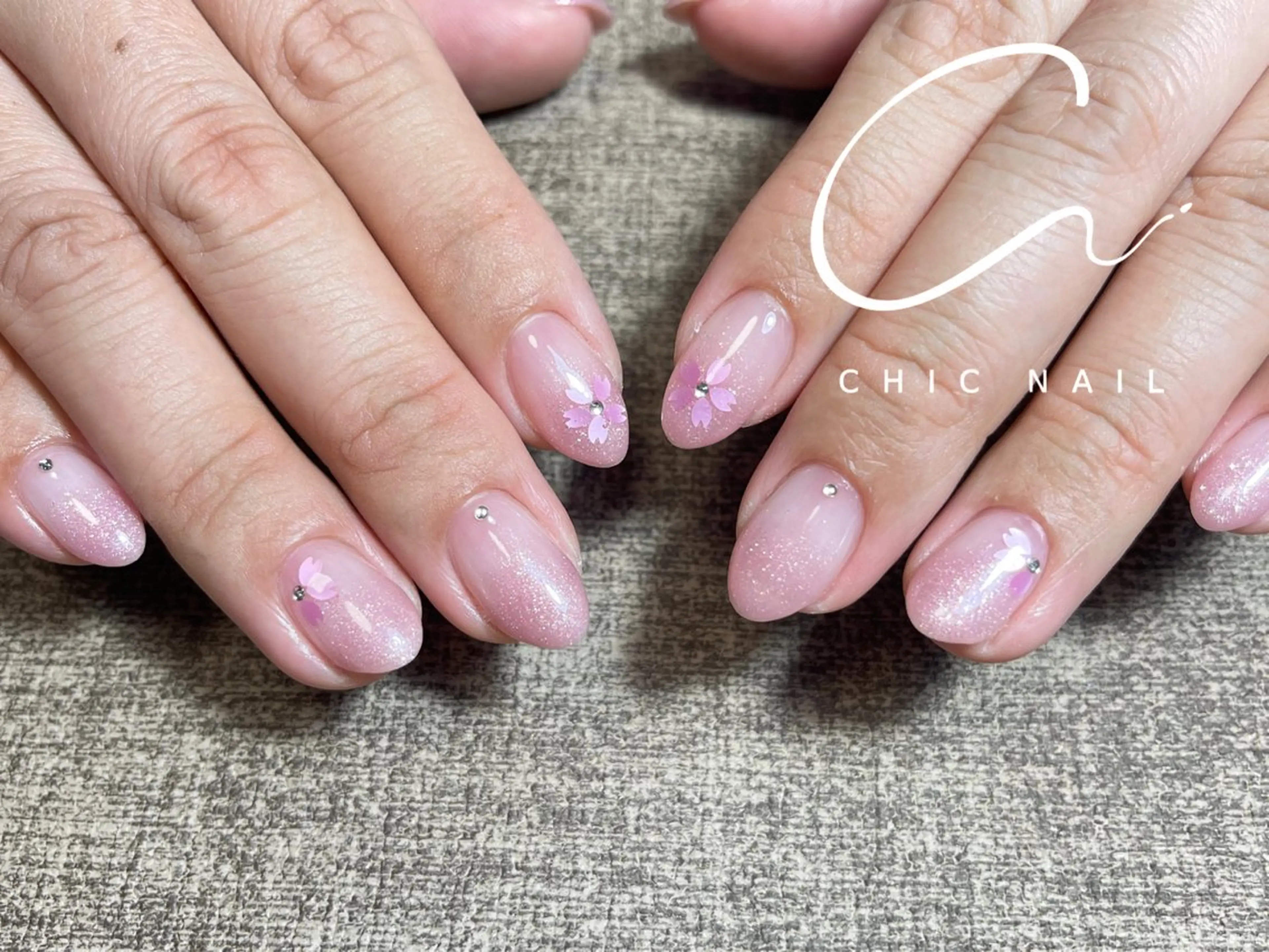 ネイル ハンドネイル CHIC NailSalon所属・CHIC NailSalonのネイルデザイン