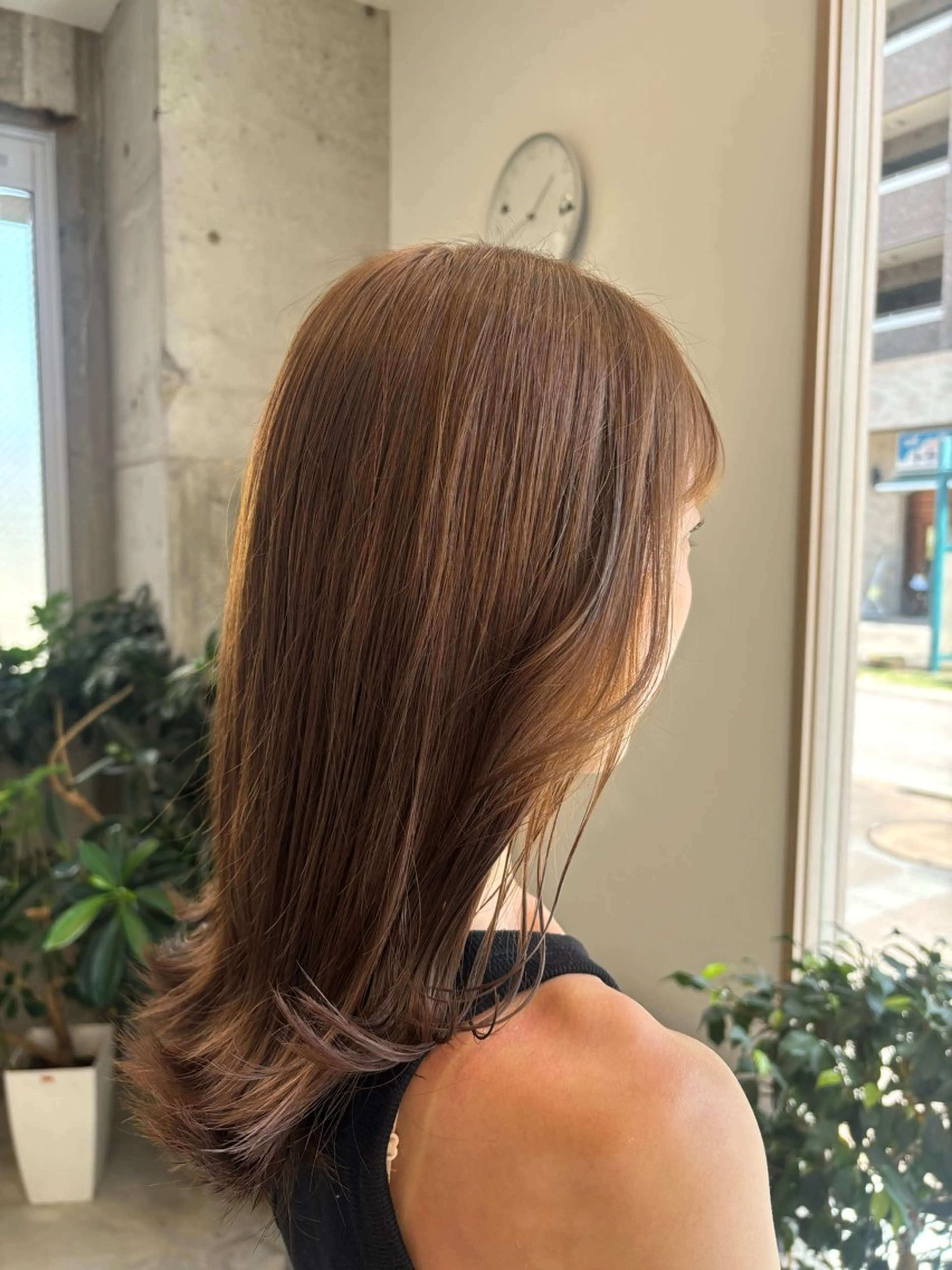 セミロング レイヤーカット🥀/ 大曽根🤍yuukaのヘアスタイル