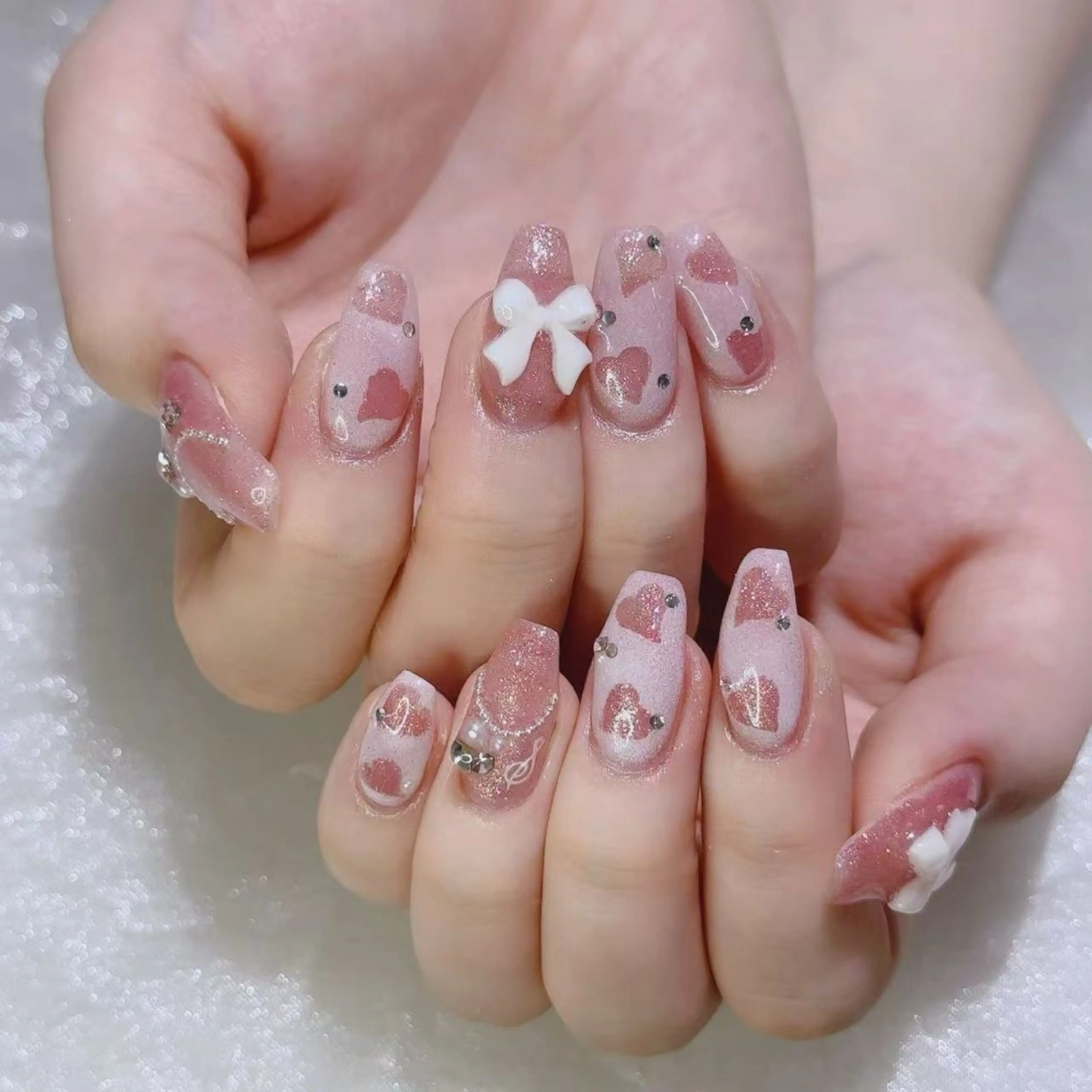 ネイル ハンドネイル Queens マオのネイルデザイン