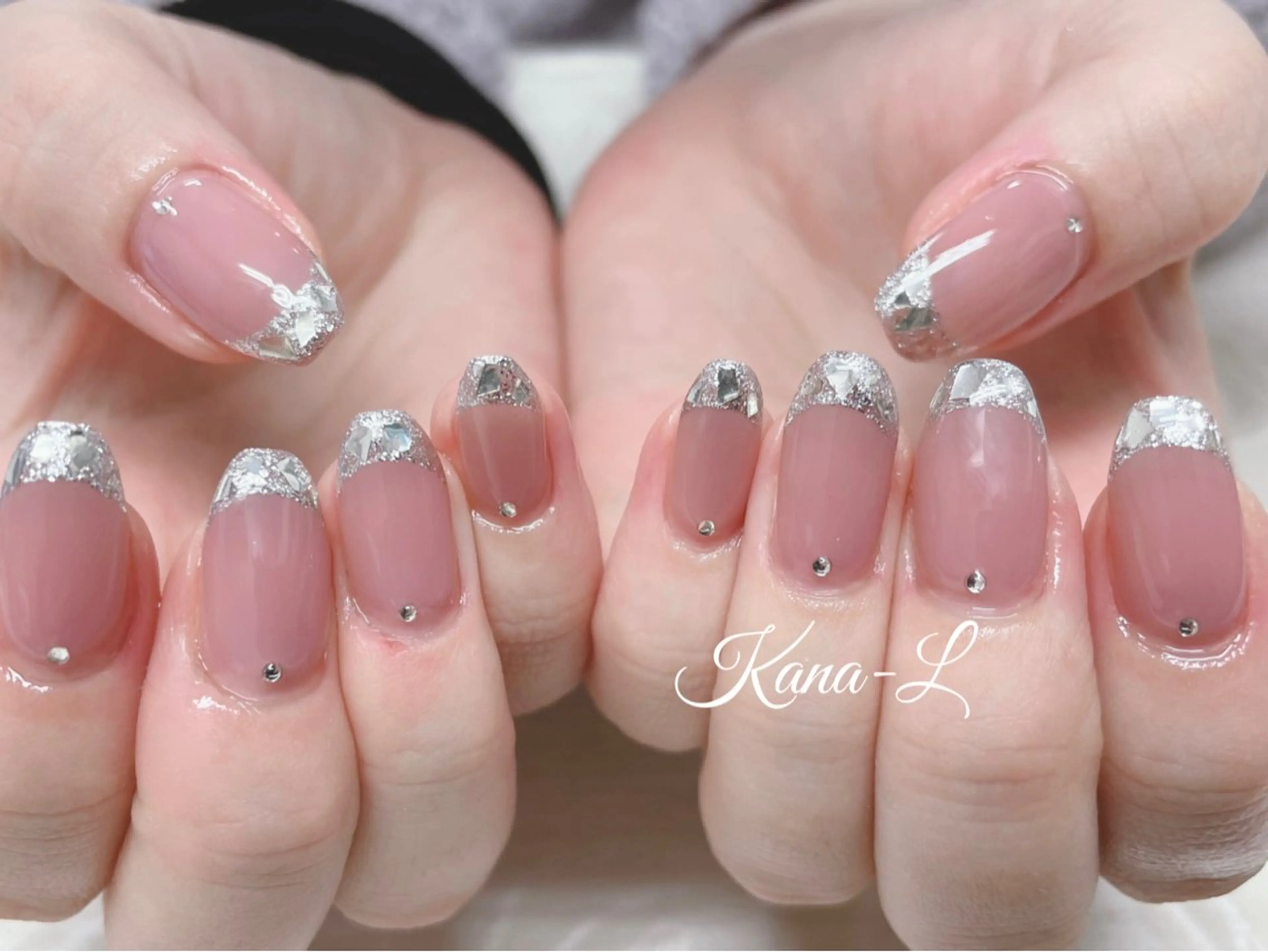 ネイル フレンチネイル ジェルネイル ガラスフレンチ パラジェル 芦辺 香奈のネイルデザイン