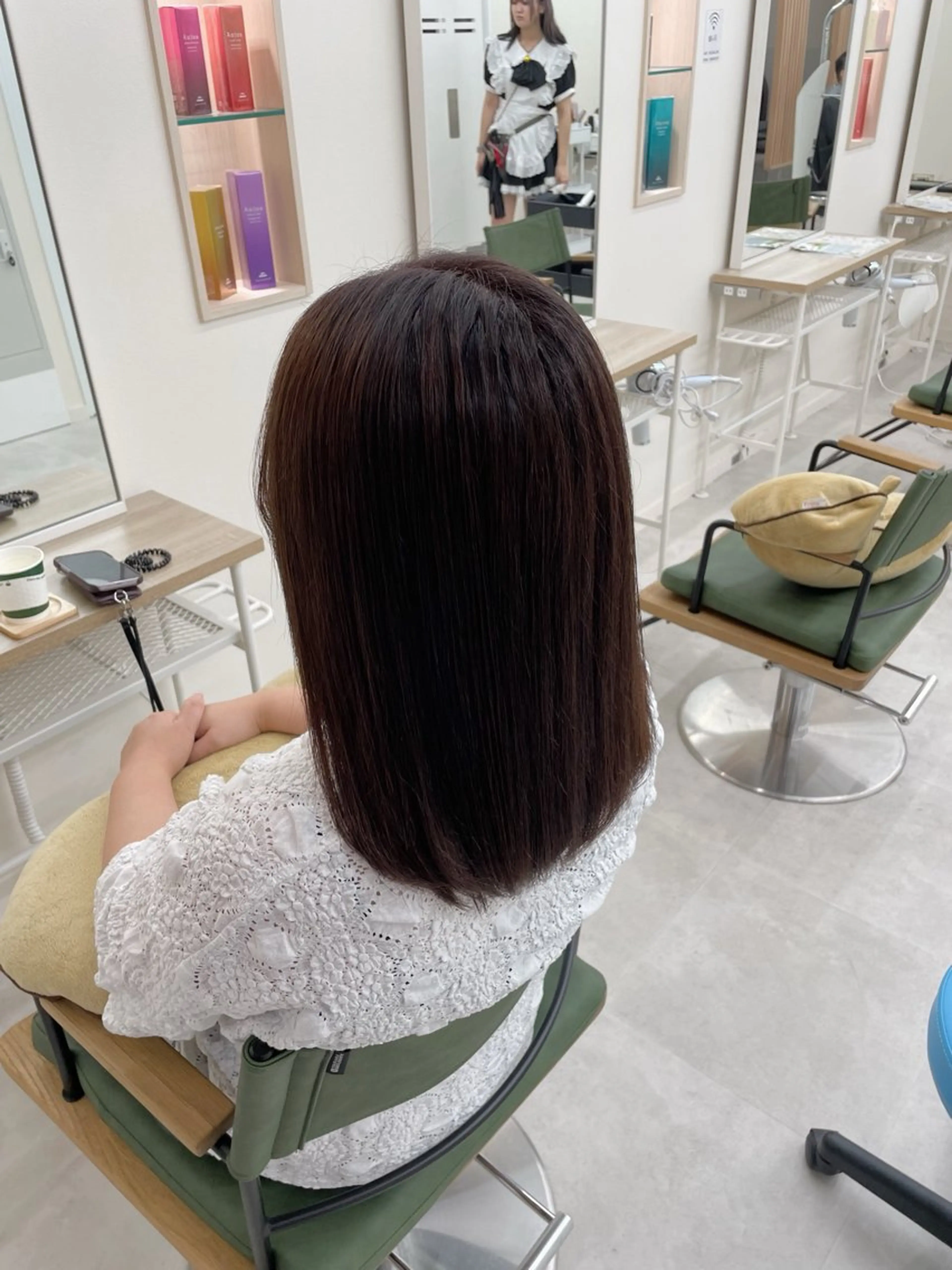 ロング カラー ヘアカラー トリートメント NaVIユウジ 透明感カラーのヘアスタイル