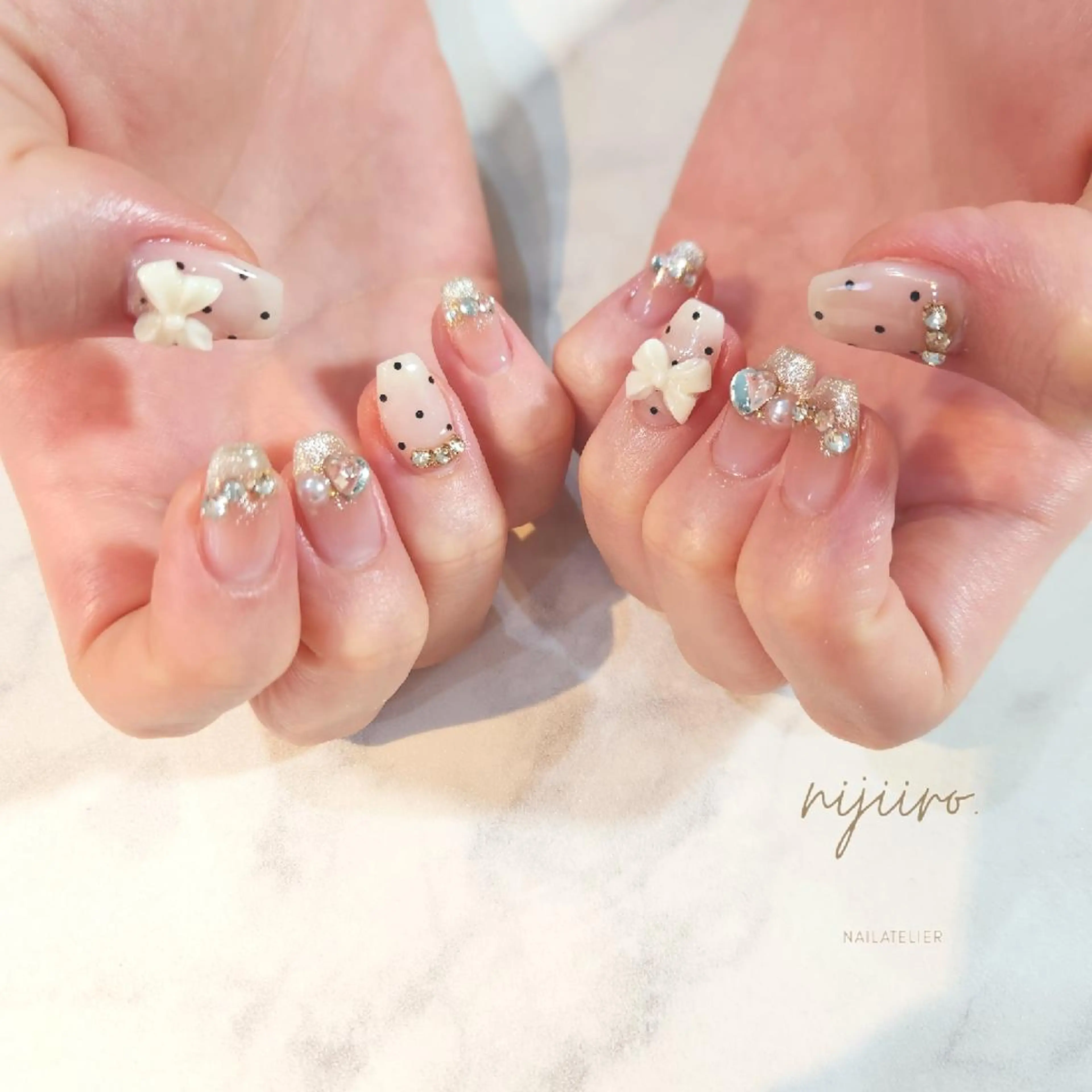ネイル ハンドネイル nailatelier nijiiro.所属・nijiiro🌈 サトウのネイルデザイン