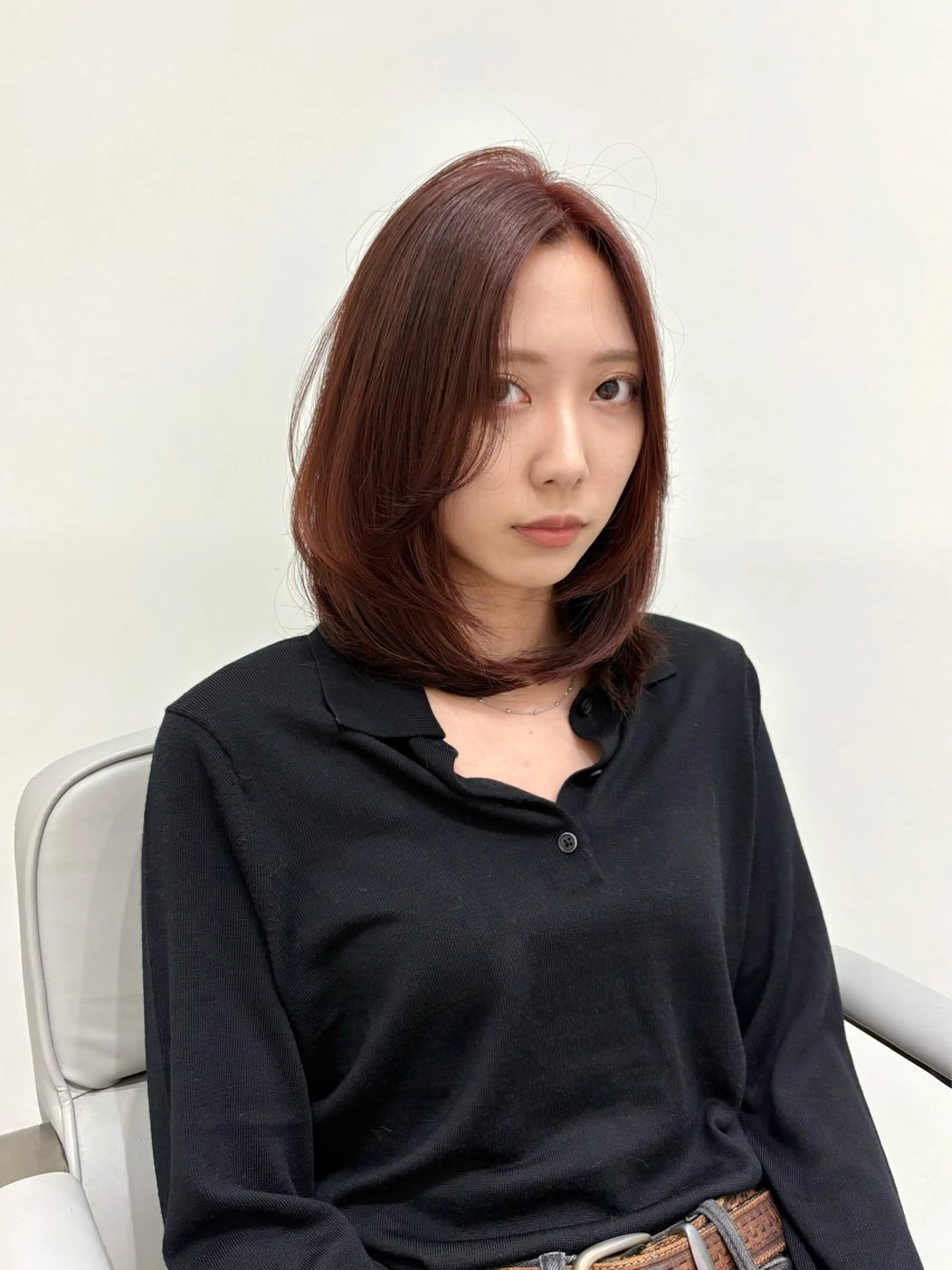 ミディアム カラー 透明感カラー レイヤーカット カット ヘアカラー トリートメント タッセルボブ/韓国 レイヤー/髪質改善のヘアスタイル