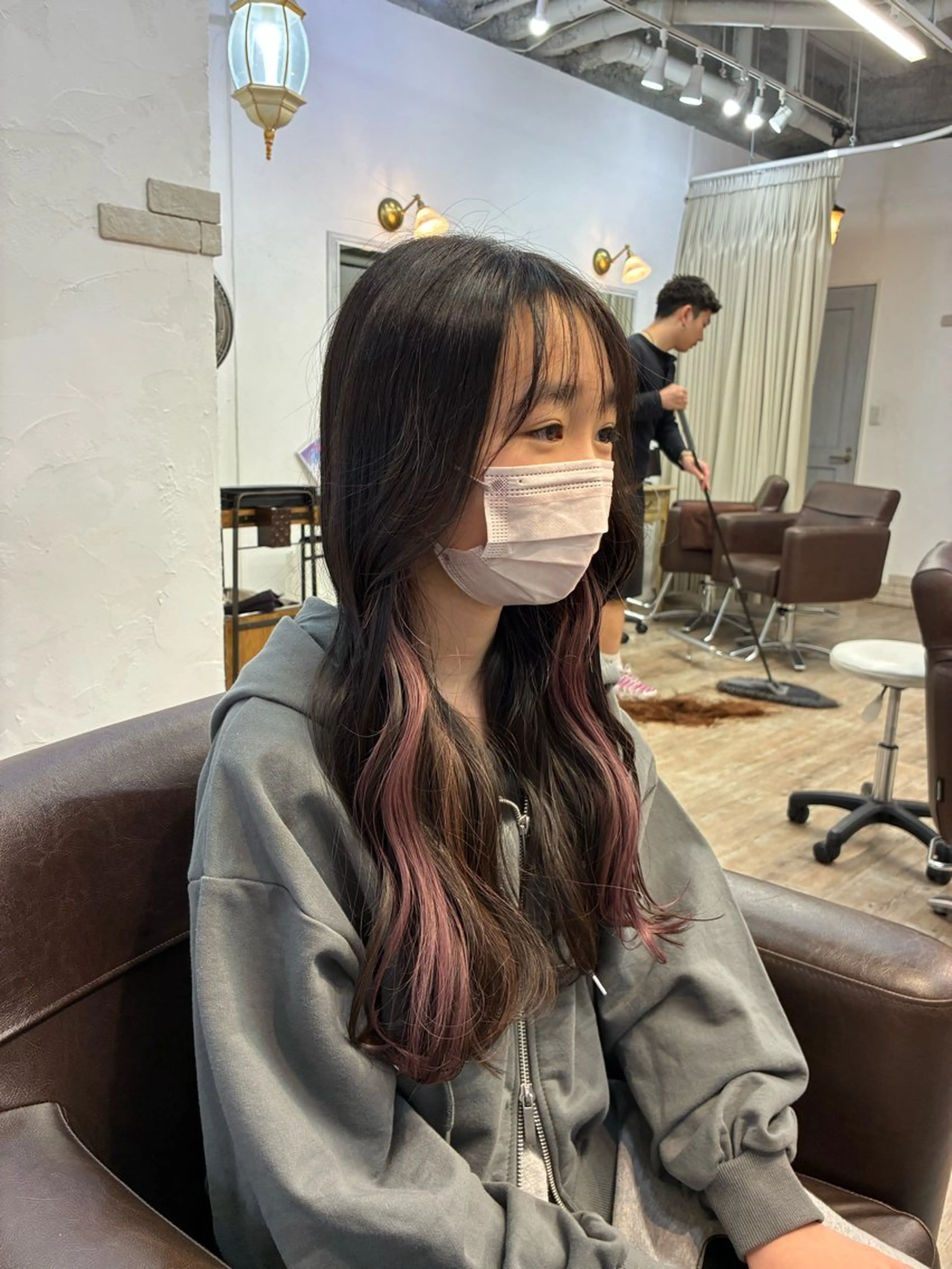 ロング カラー ヘアアレンジ キッズ ショートボブ バレイヤージュ ベージュカラー ブリーチ ブロンド カット ヘアセット Ai   縮毛矯正/ ショートボブ/パーマのヘアスタイル