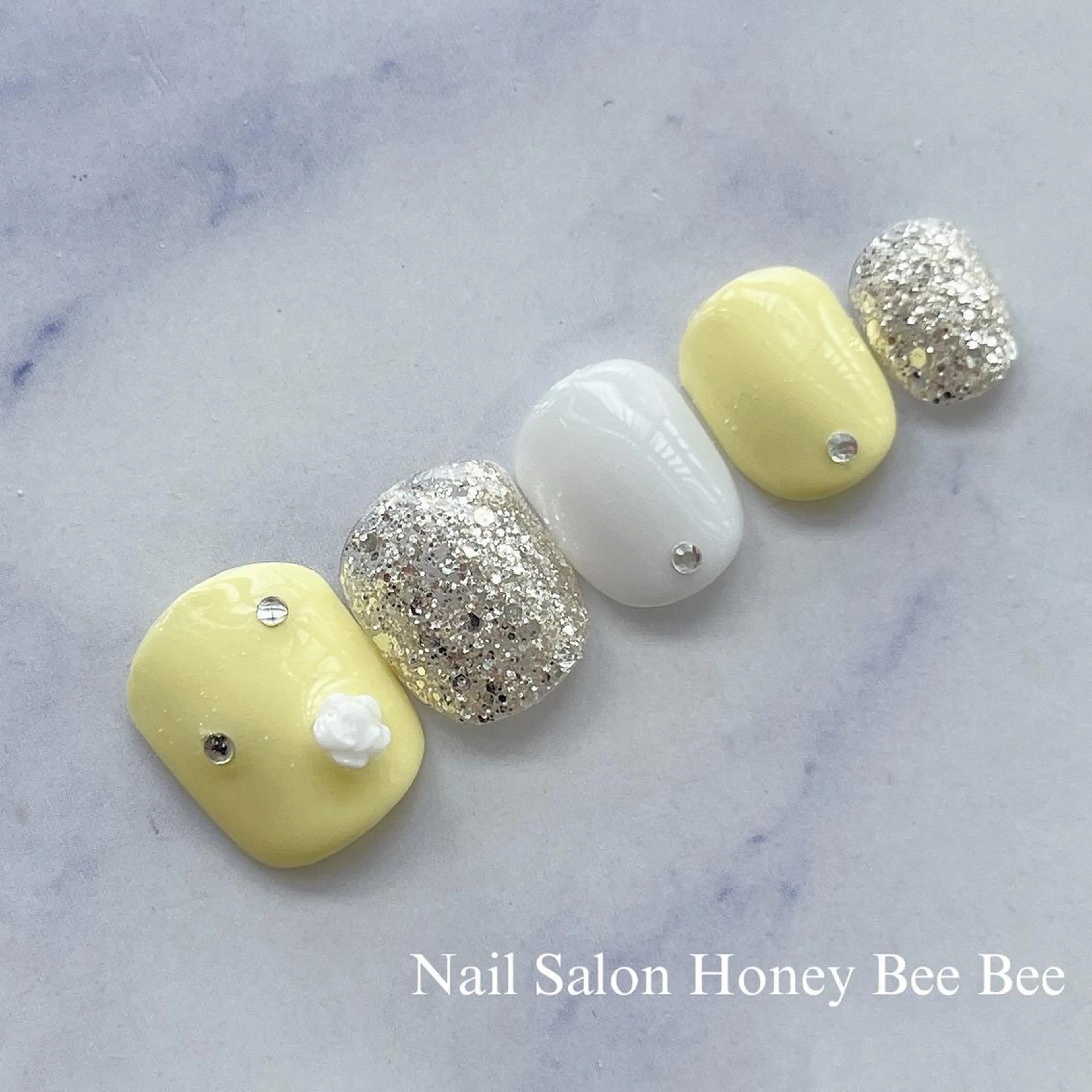 ネイル Nail salon Honey Beeのネイルデザイン
