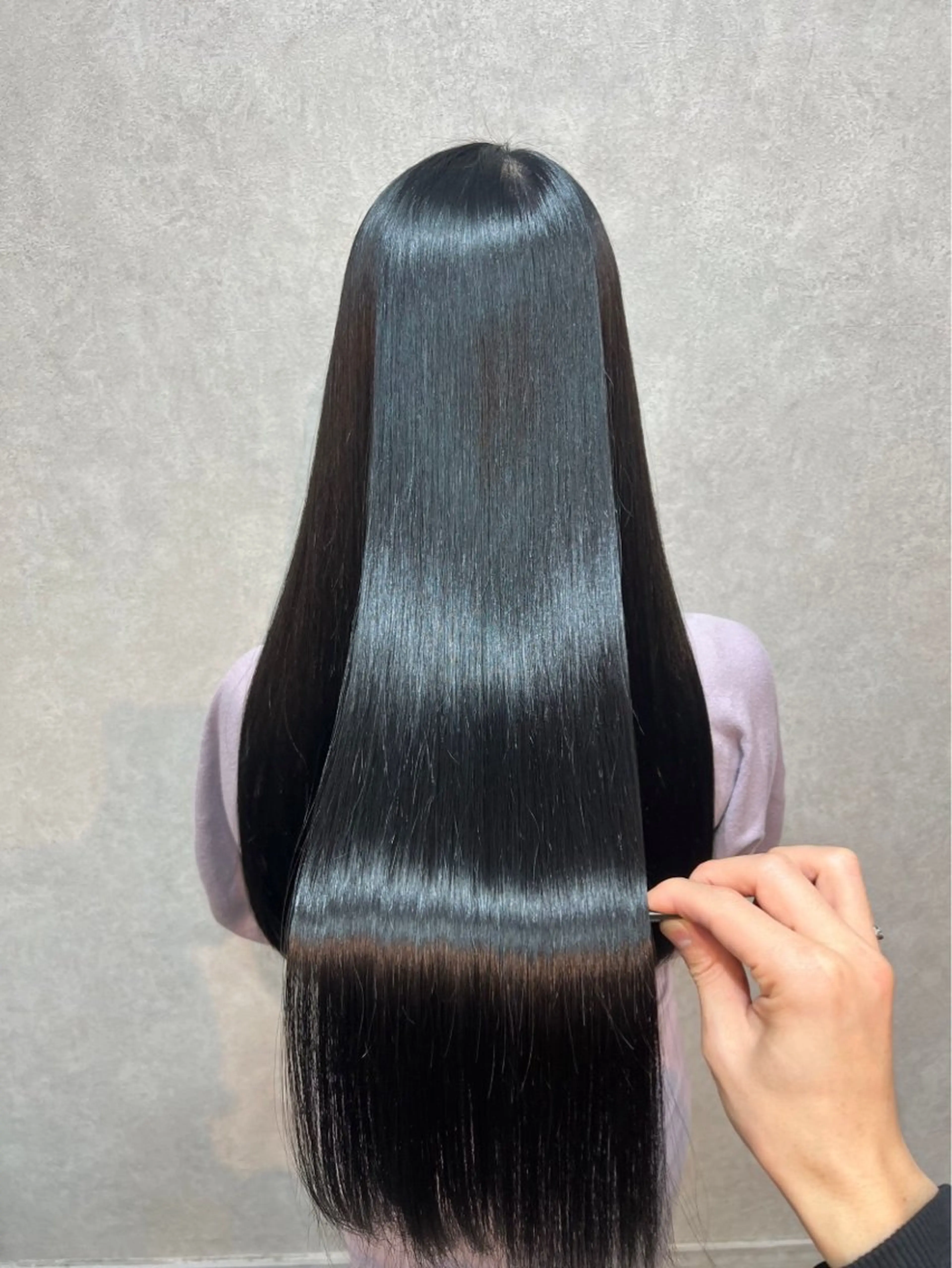 ロング カラー アクアカラー 黒髪 ブルーカラー ブルーブラック 髪質改善 トリートメント 💜髪質改善/ 艶カラー/ミナ🩷のヘアスタイル
