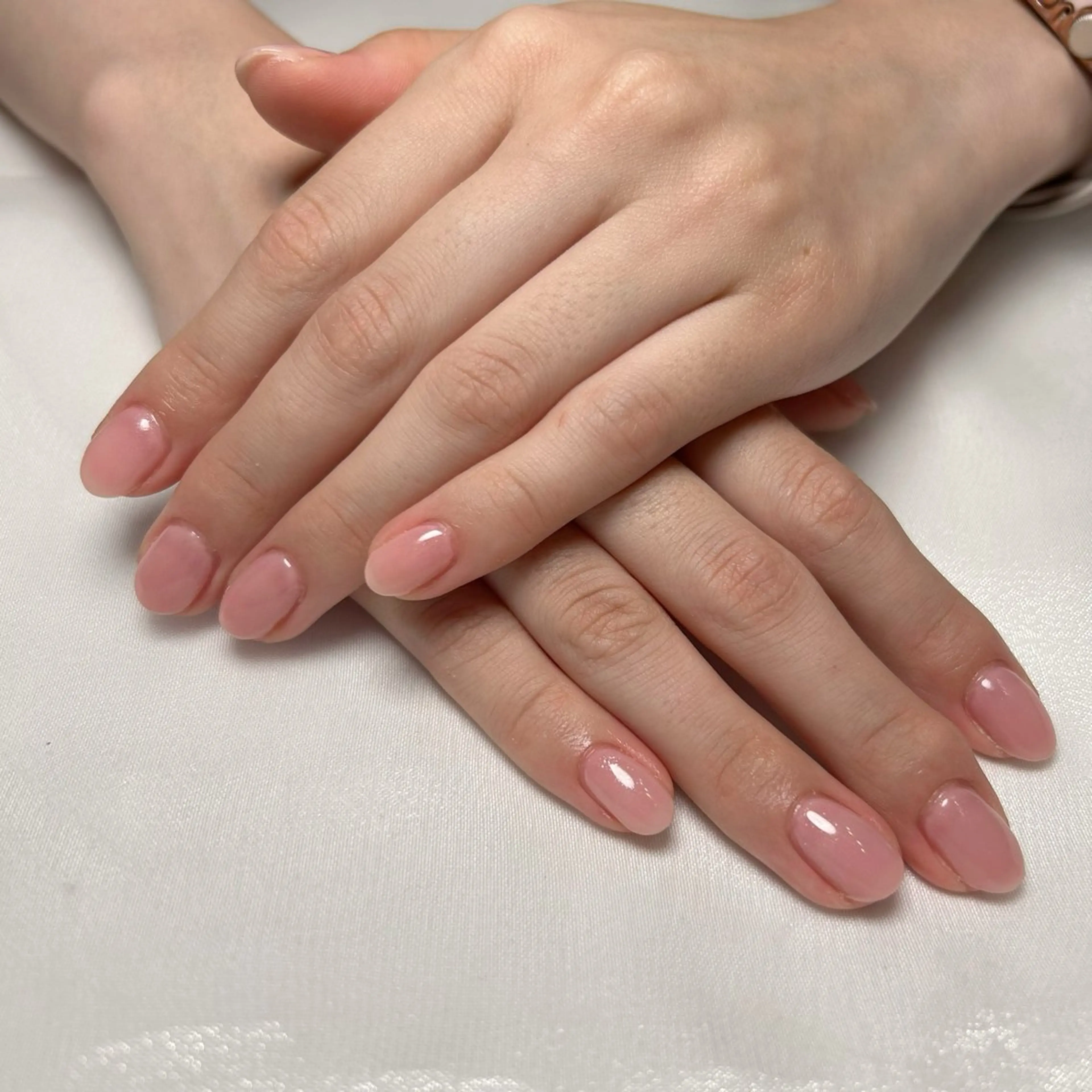 ネイル シンプルネイル nico +所属・nico + 鷲野のネイルデザイン