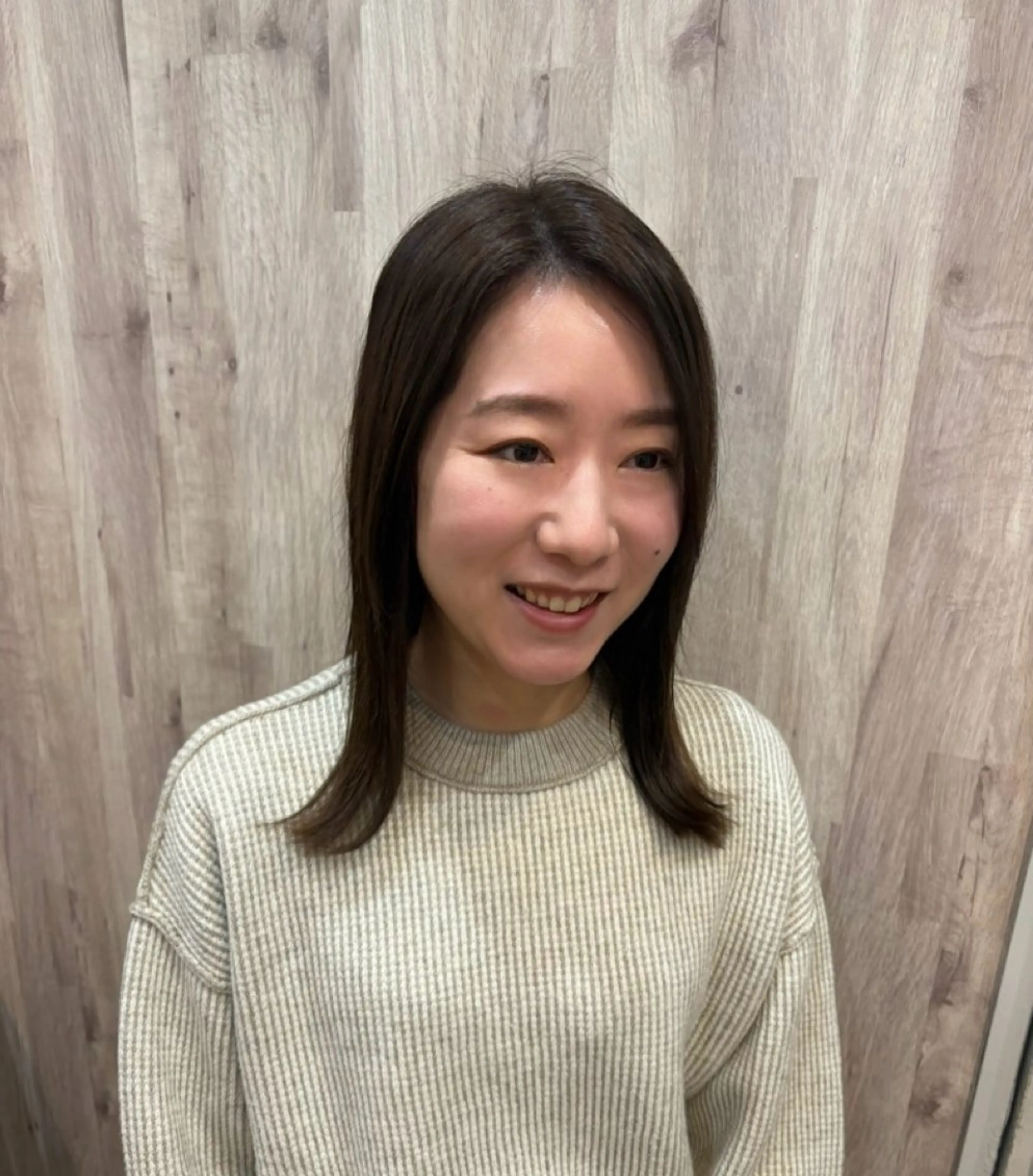 セミロング 竹村 恵功代のヘアスタイル