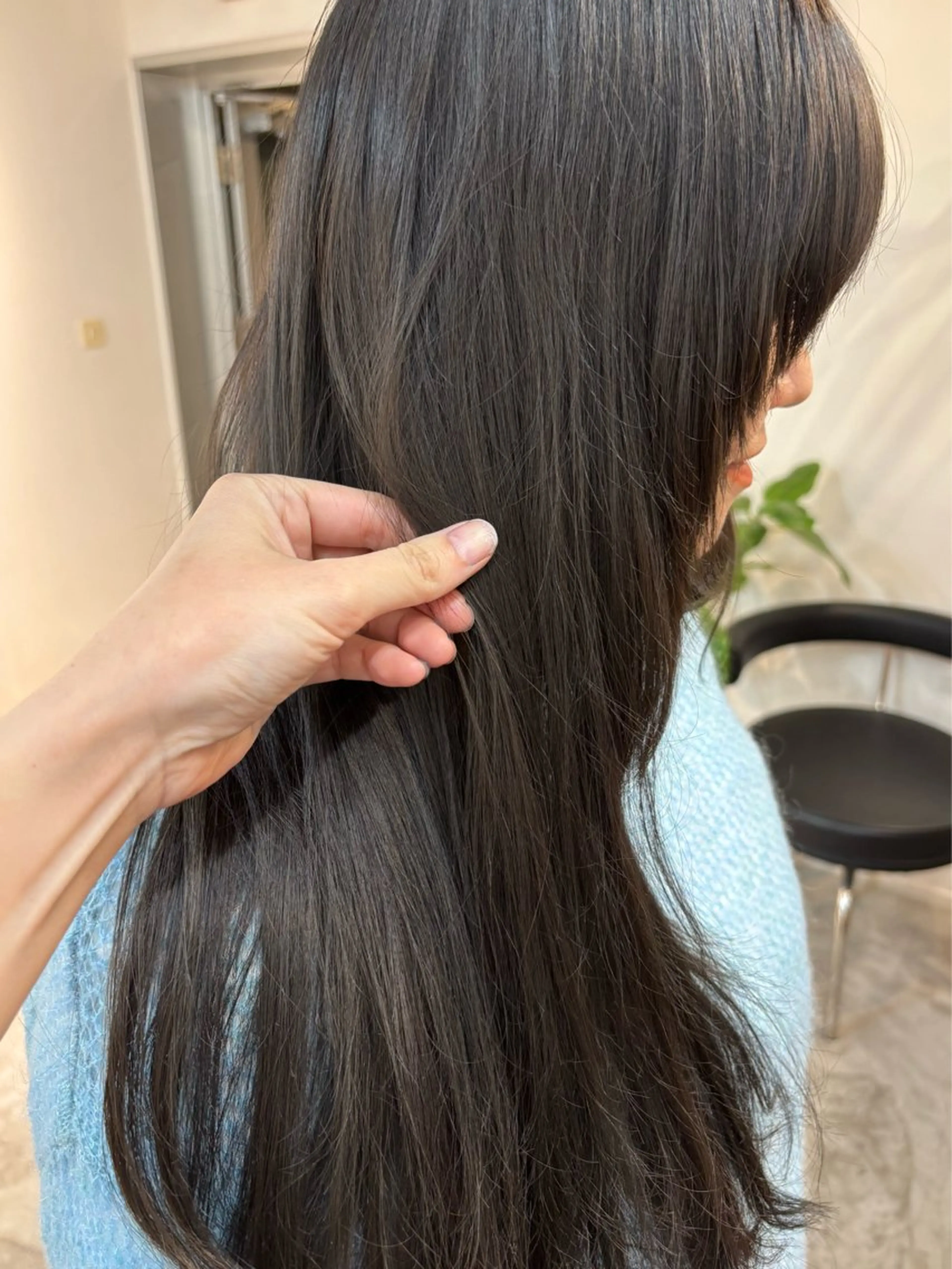 寒色系カラー（ワンカラー）＋2stepトリートメントの写真