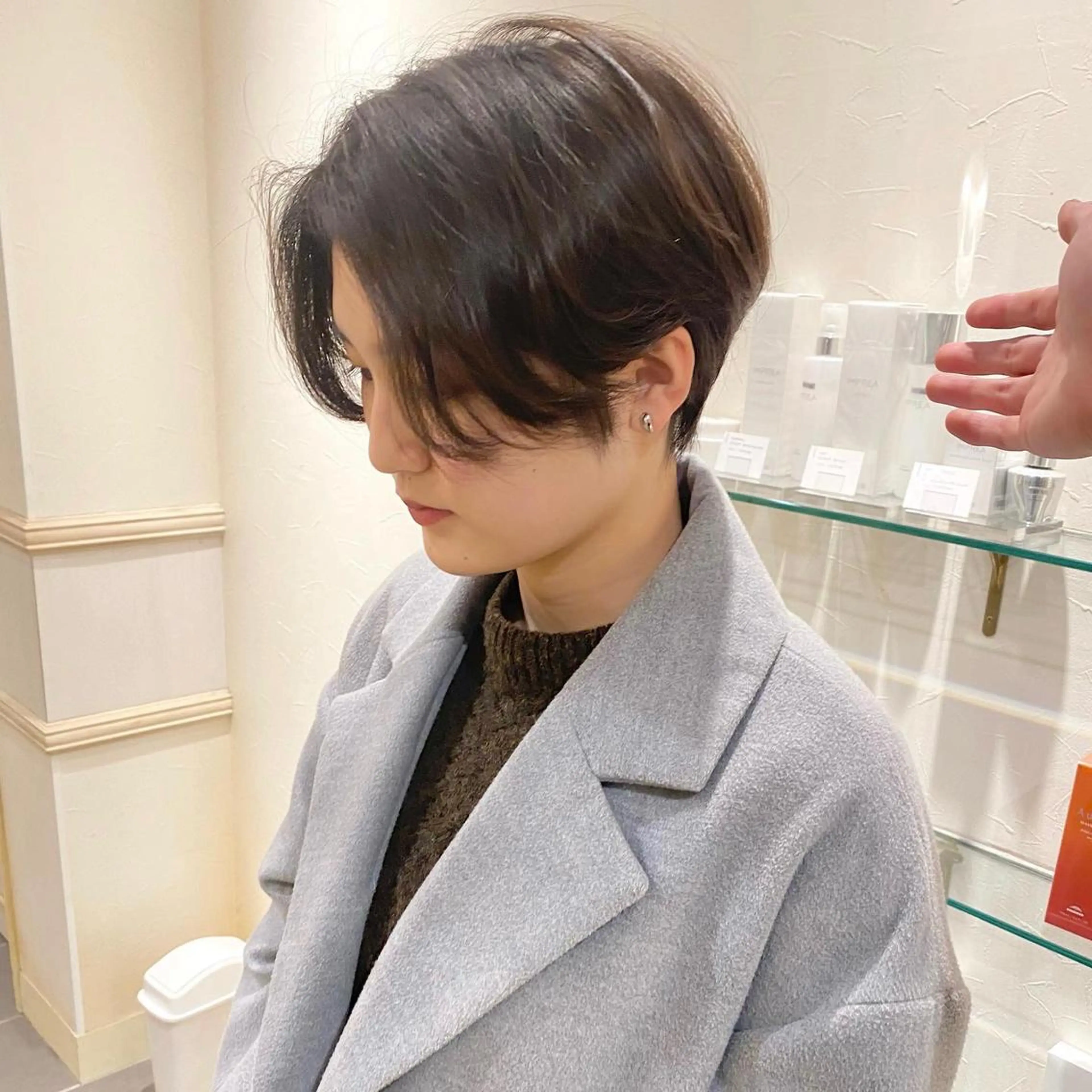 ショート カラー ハンサムショート ブリーチ ハイトーンカラー インナーカラー ボブ 🔮診断サロン 【BASSA】🔮のヘアスタイル