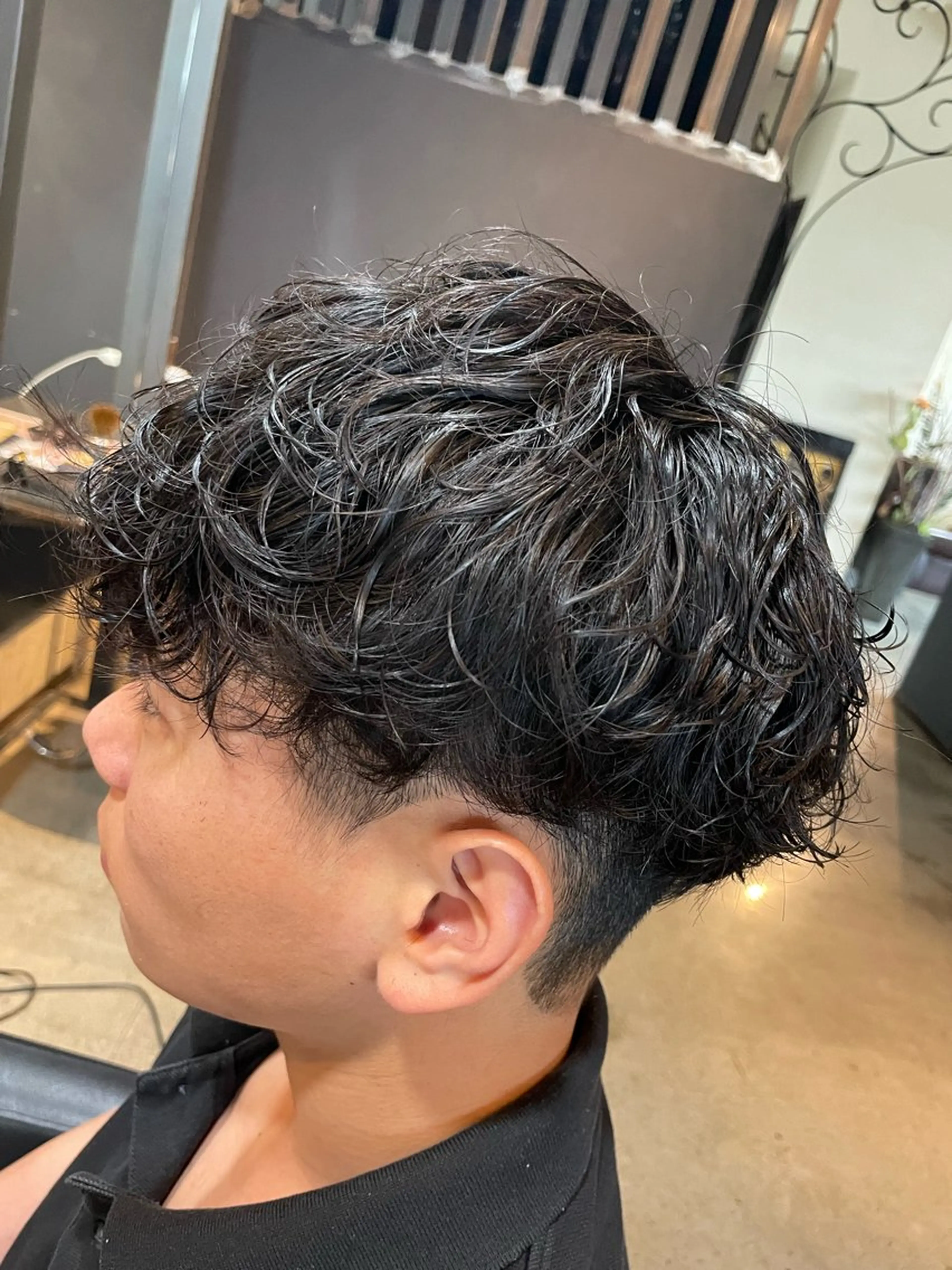 カット＋波巻きパーマorツイストパーマorスパイラルパーマの写真