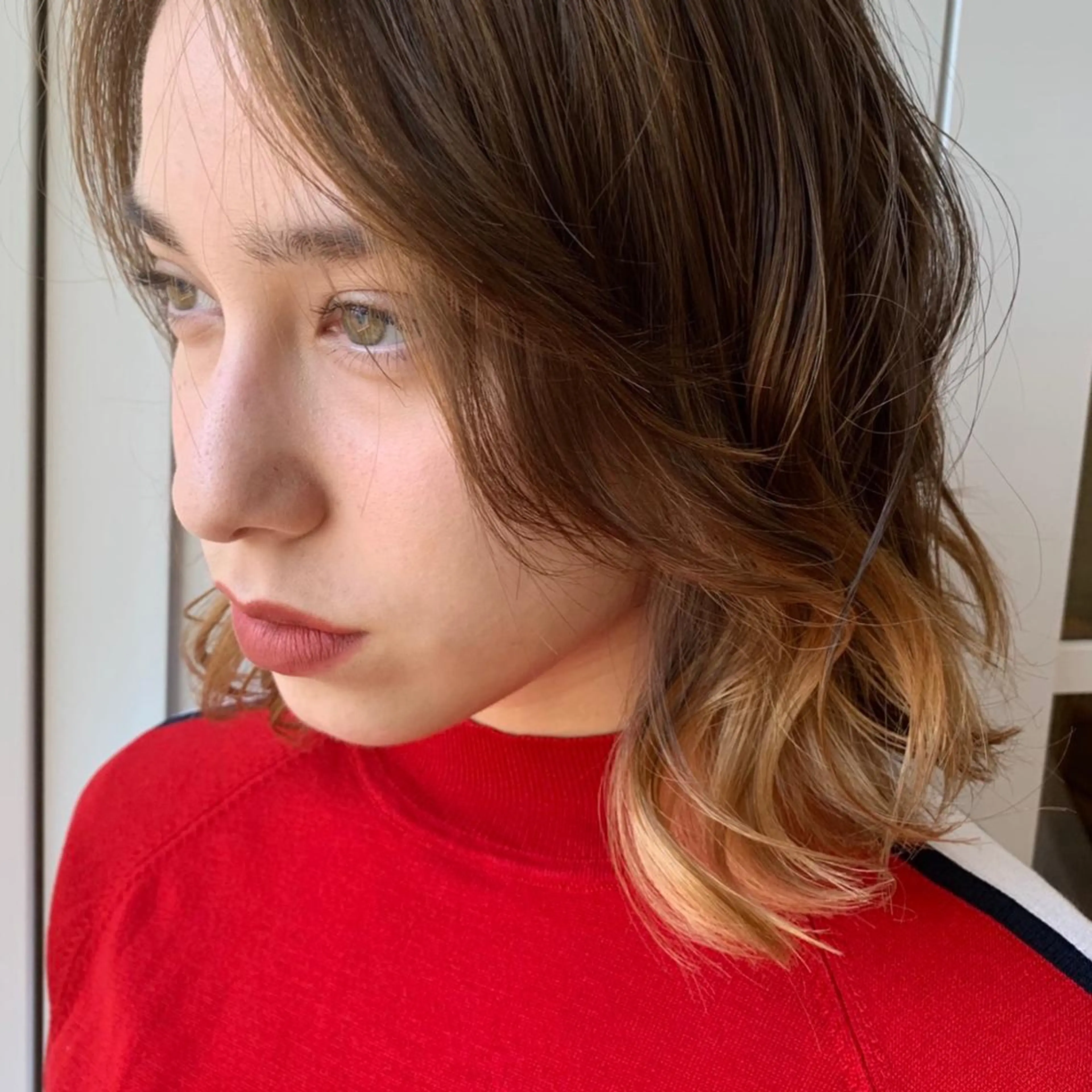 ミディアム カラー バレイヤージュ レイヤーカット 韓国ヘア /男女☘️ 細江 美紅のヘアスタイル