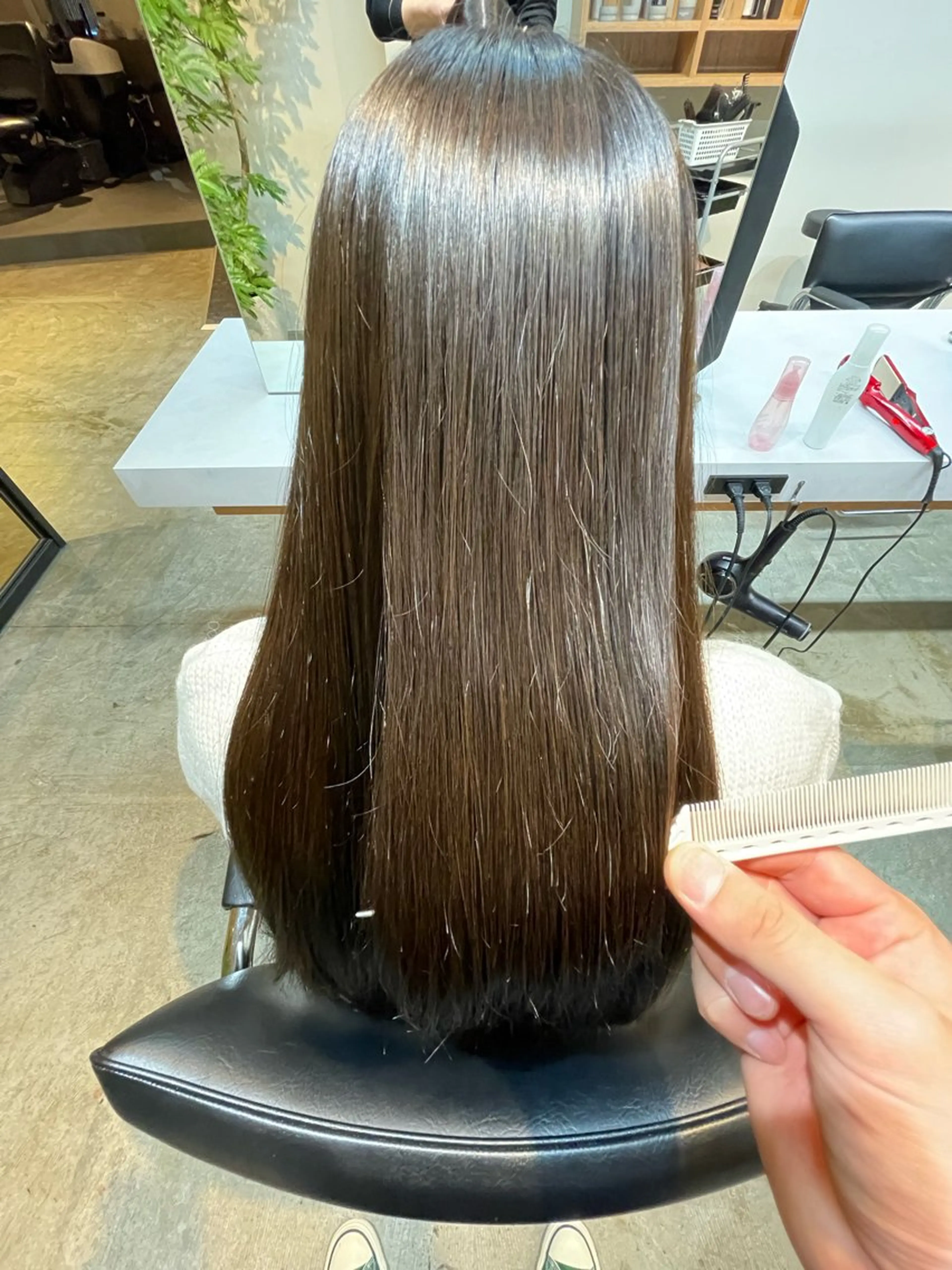 カイリ 【POOL】のヘアスタイル