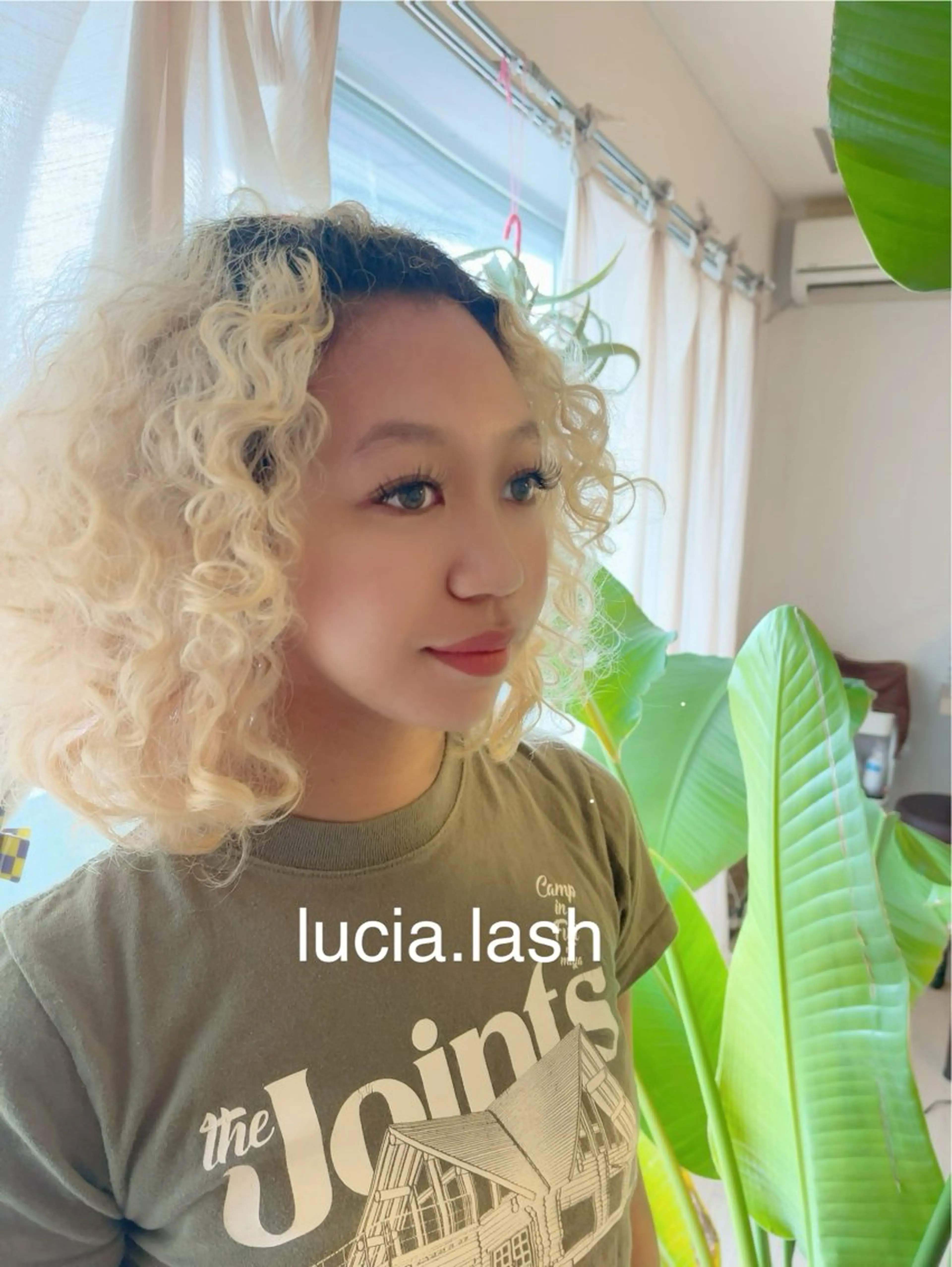 マツエク・マツパ Dカール フラットラッシュ マツエク Lucia 小川のマツエク・マツパデザイン