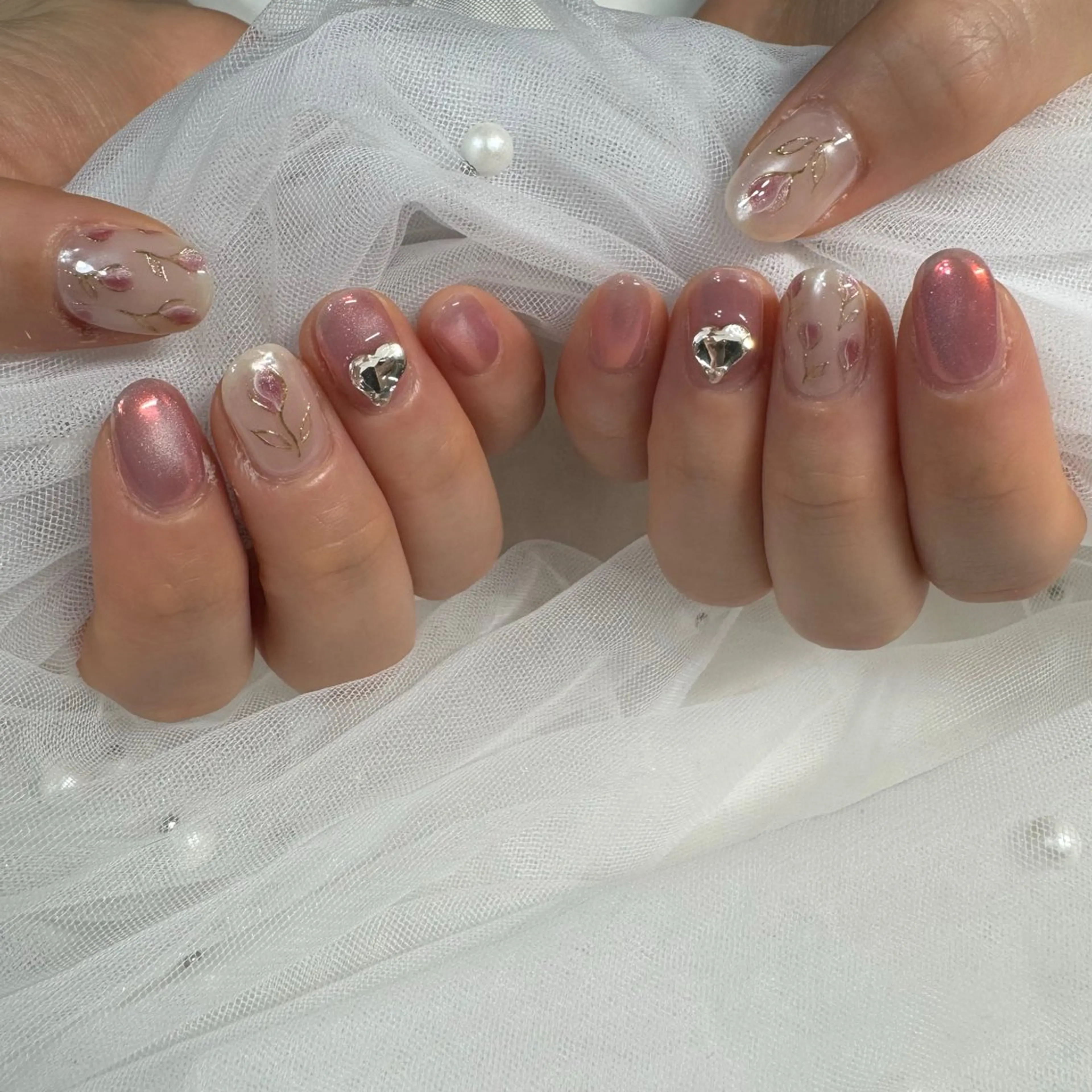 ネイル ジェルネイル 東 千夏のネイルデザイン