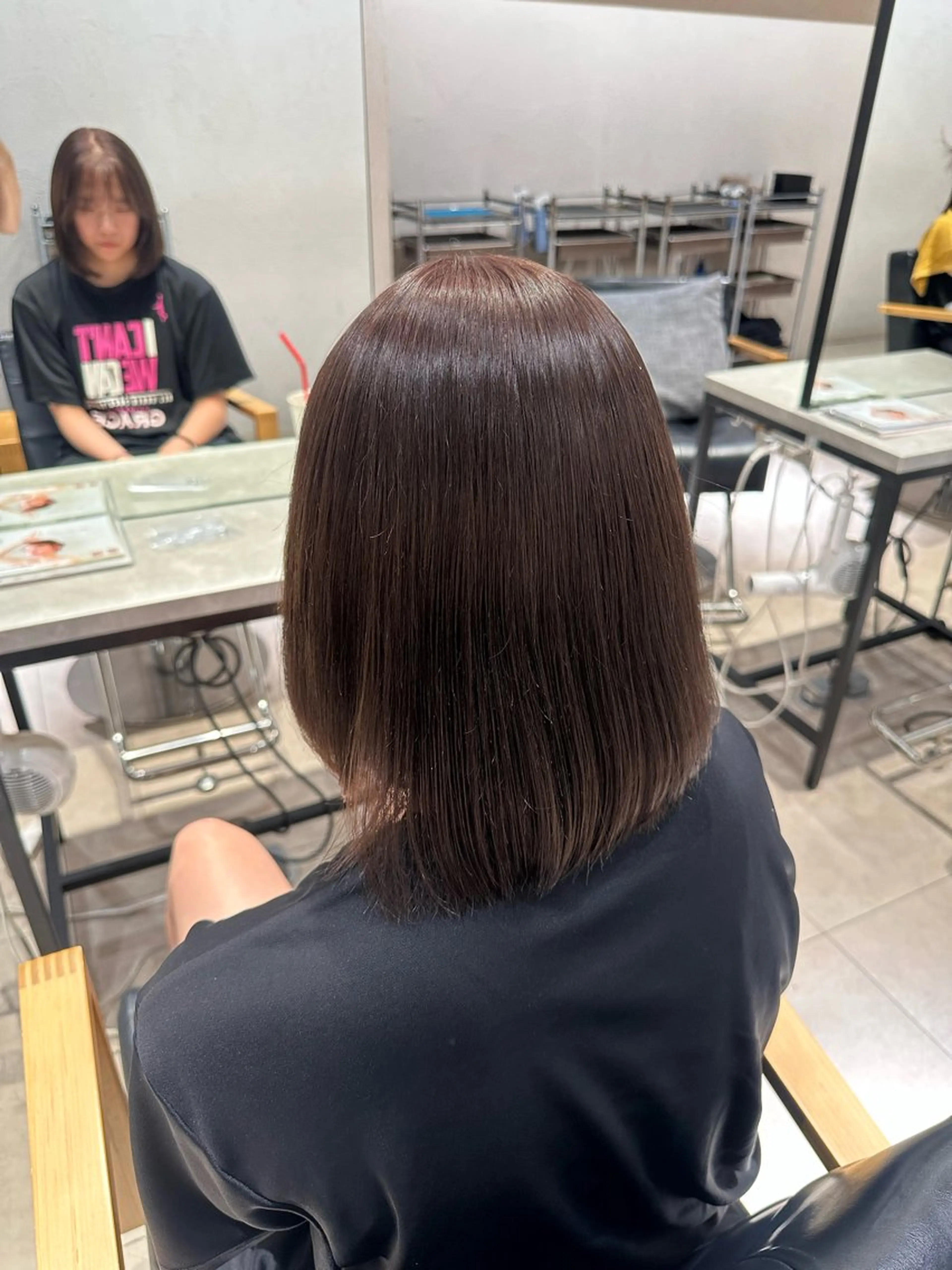 ミディアム Unami/新宿 TSUKIのヘアスタイル