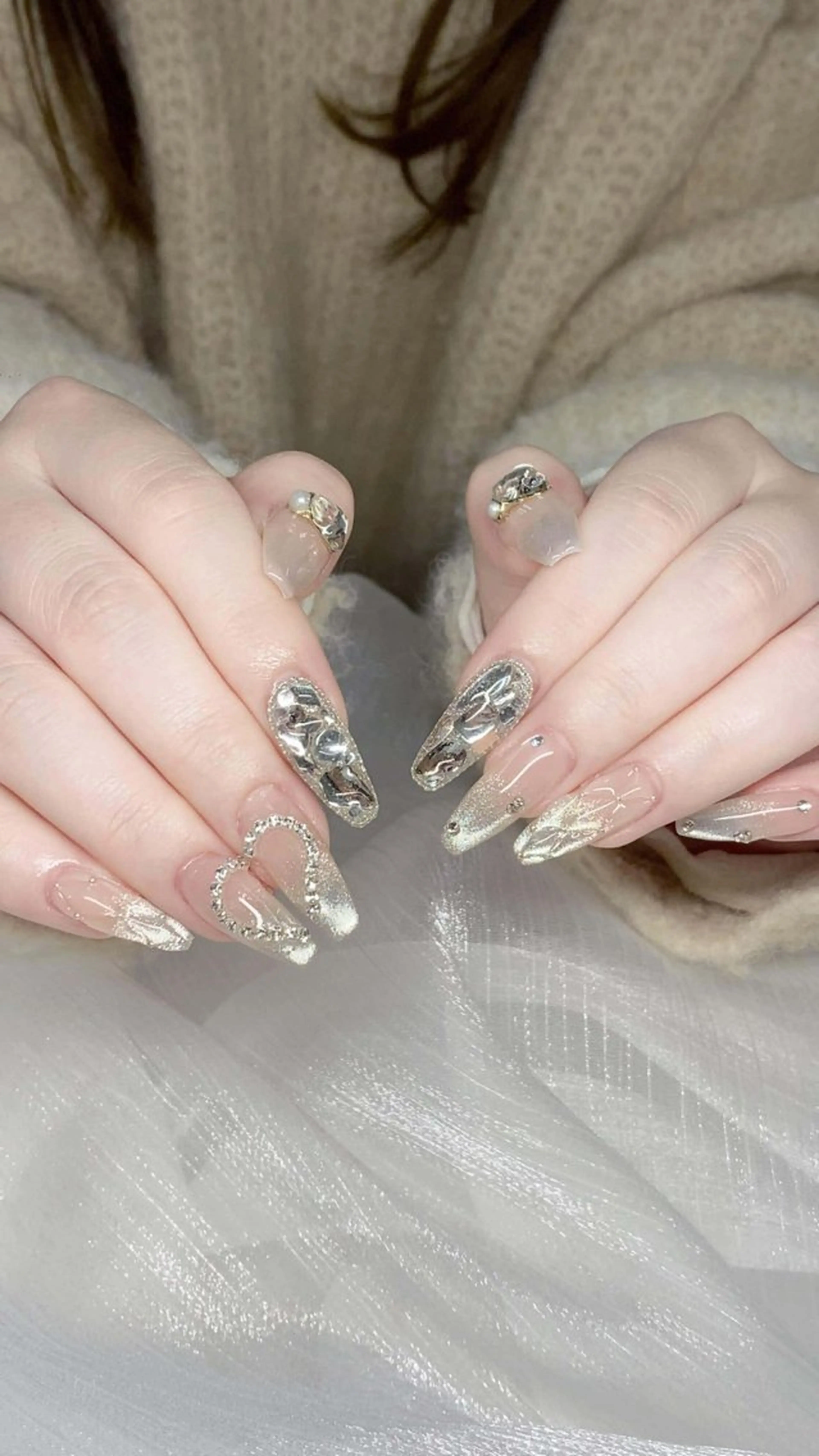 ネイル 成人式 フレンチネイル グラデーション 韓国ネイル マグネットネイル ハンドネイル Squen Nail 【持ち込みOK】のネイルデザイン