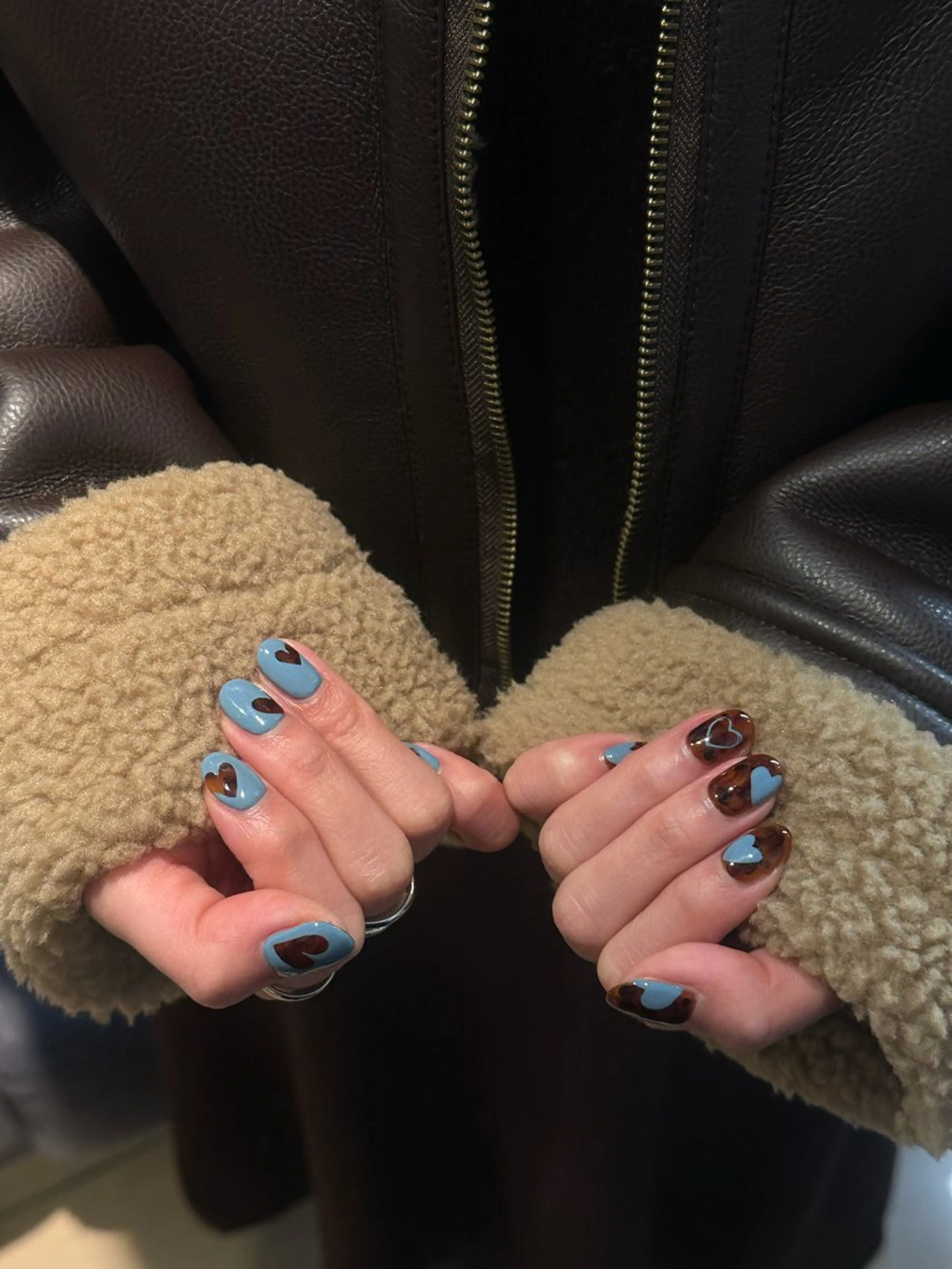 ネイル ブラウン クリアネイル ハート 津田 結衣のエステ・リラクイメージ