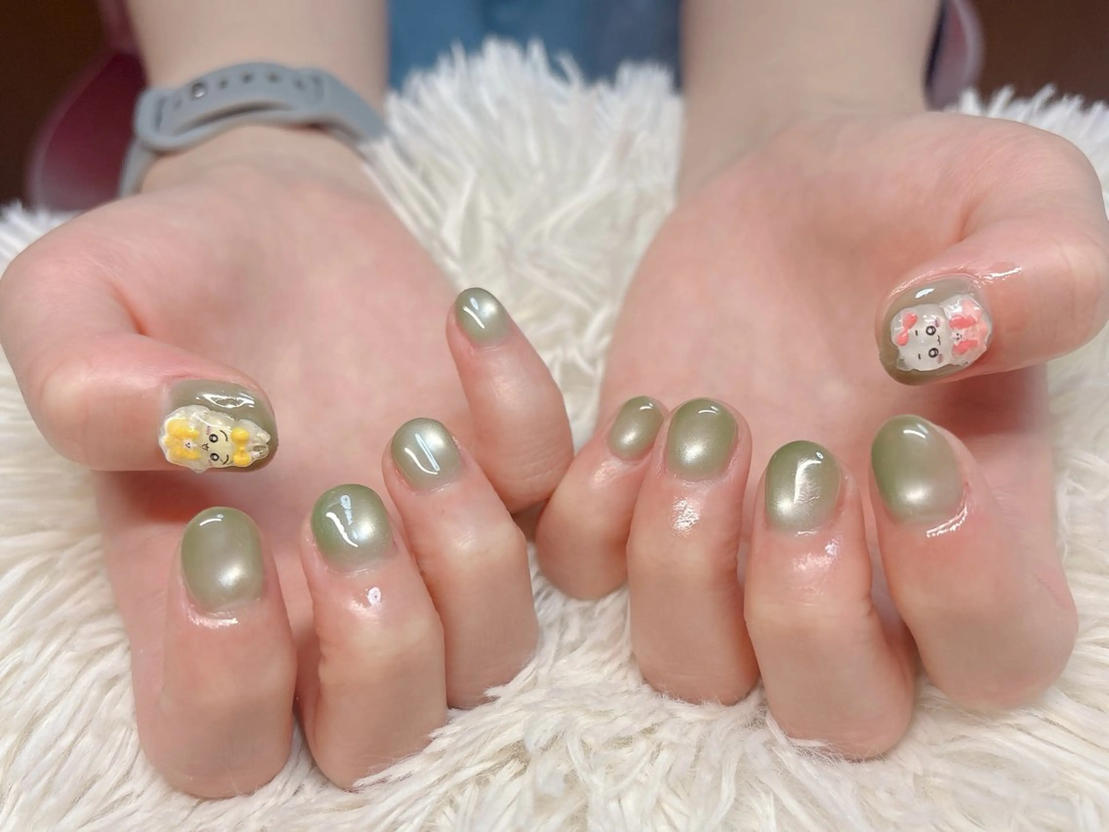 ネイル ハンドネイル パッチリオメメ Lianaのネイルデザイン
